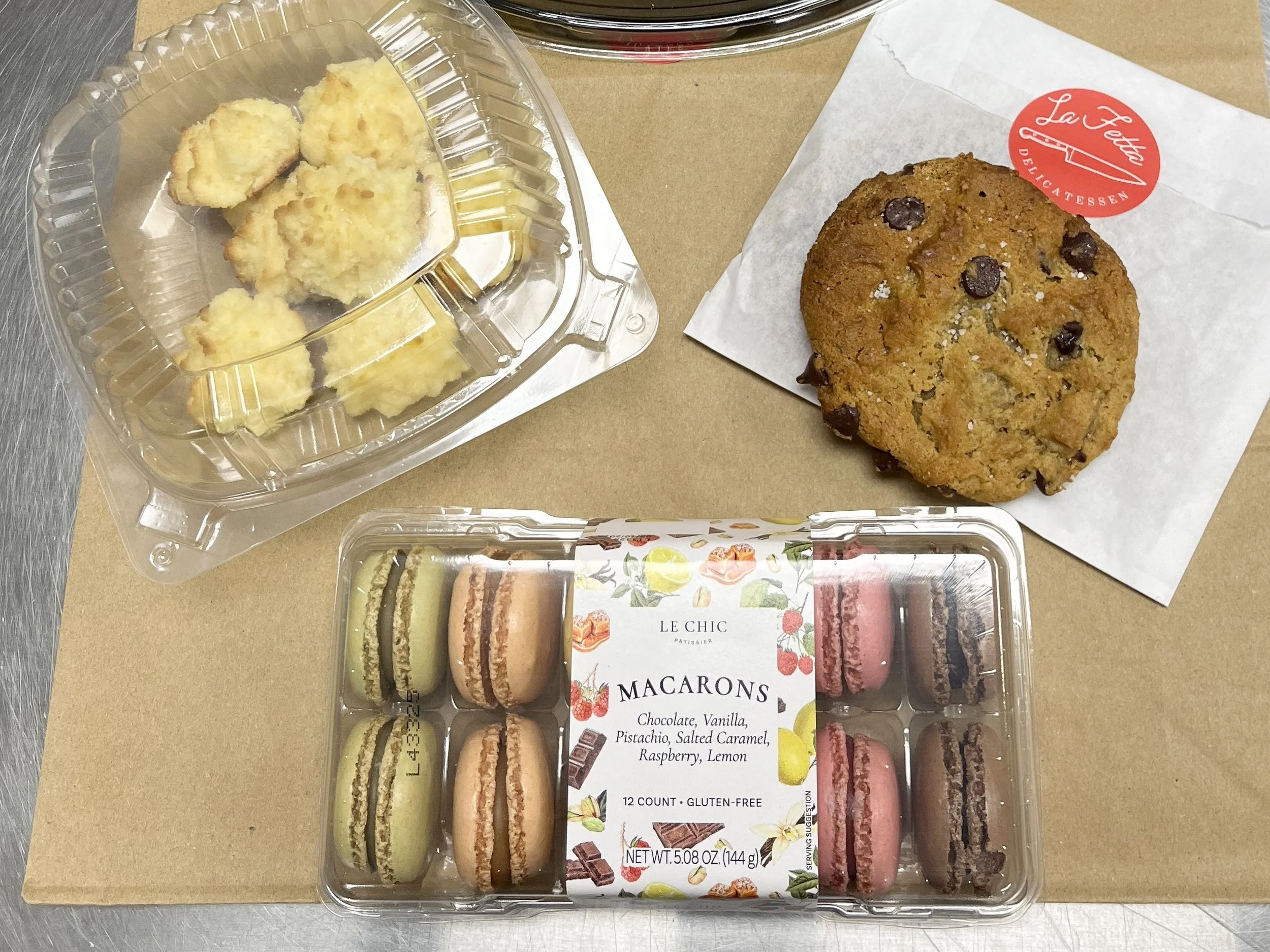 Italian desserts and cookies