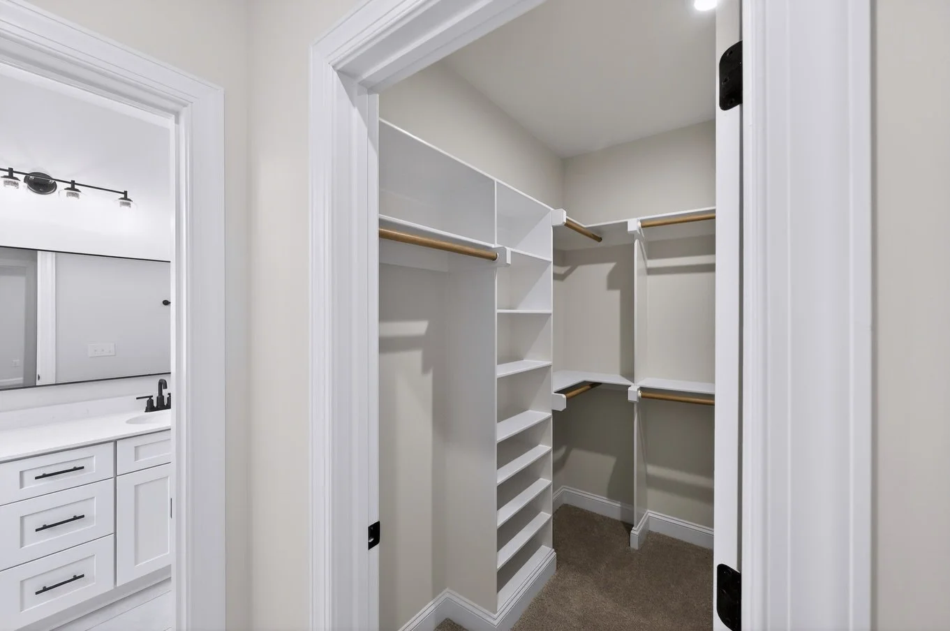 This is the master closet and bathroom of the new build. Couldn&rsquo;t be happier with out it came out! @aglegacybuilders #construction #builder #carpentry #masterbedroomdesign #smallbusinesssupportingsmallbusiness