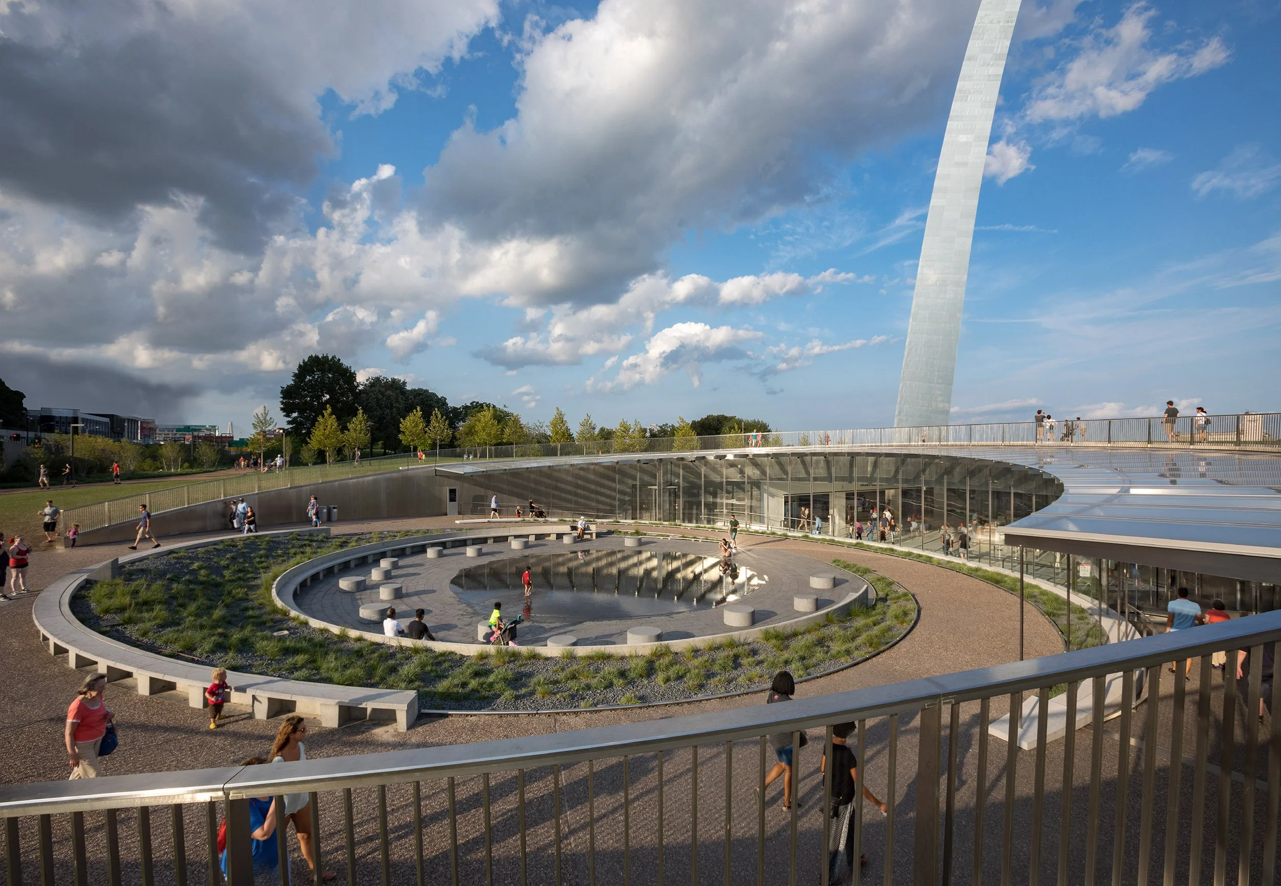 whole plaza with intermittent fountain and landscaping