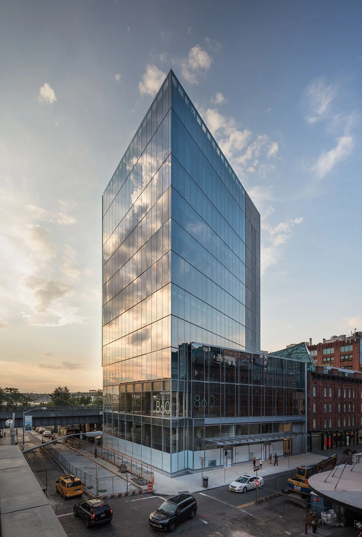 reflection of glass at dusk ©David Sundberg