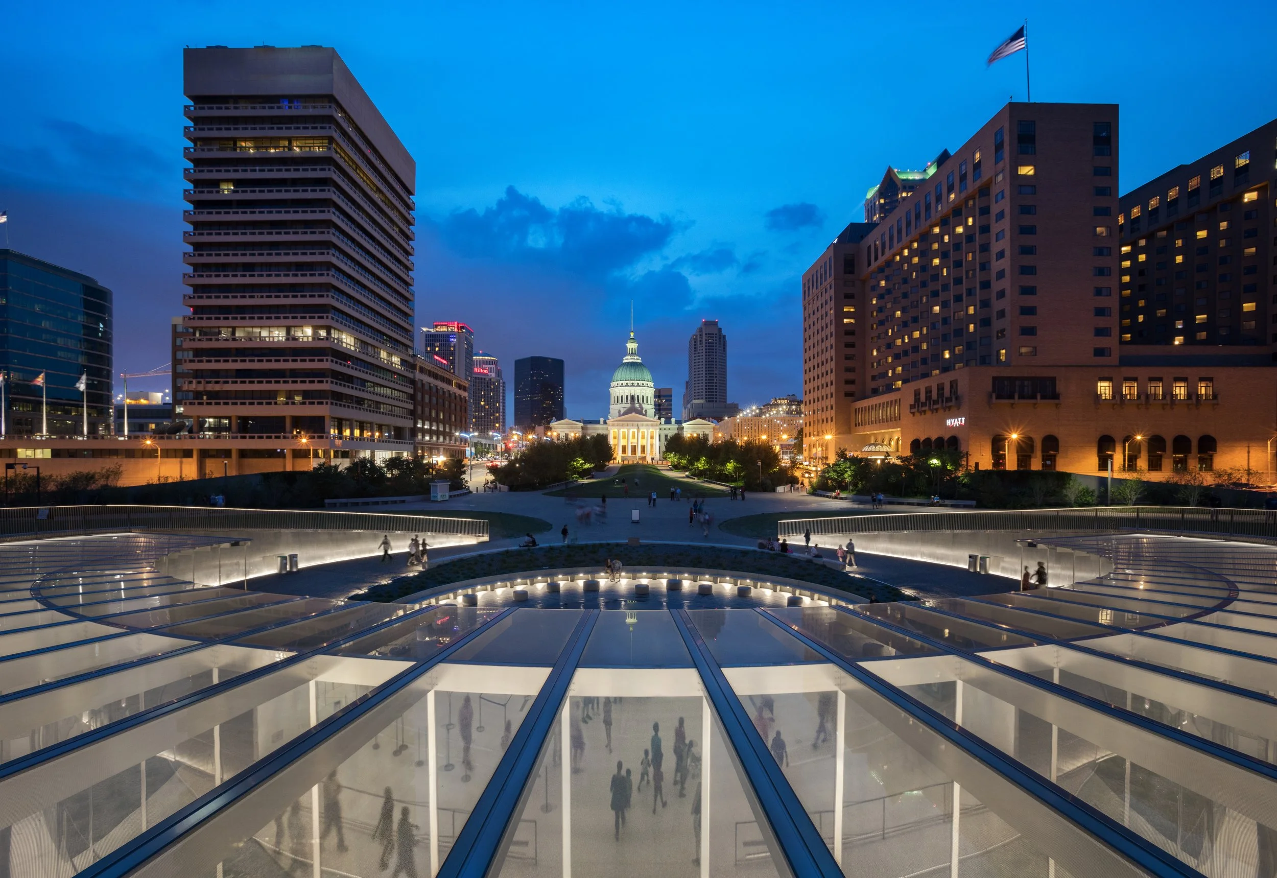 night view of courthouse from glass roof of museum entrance