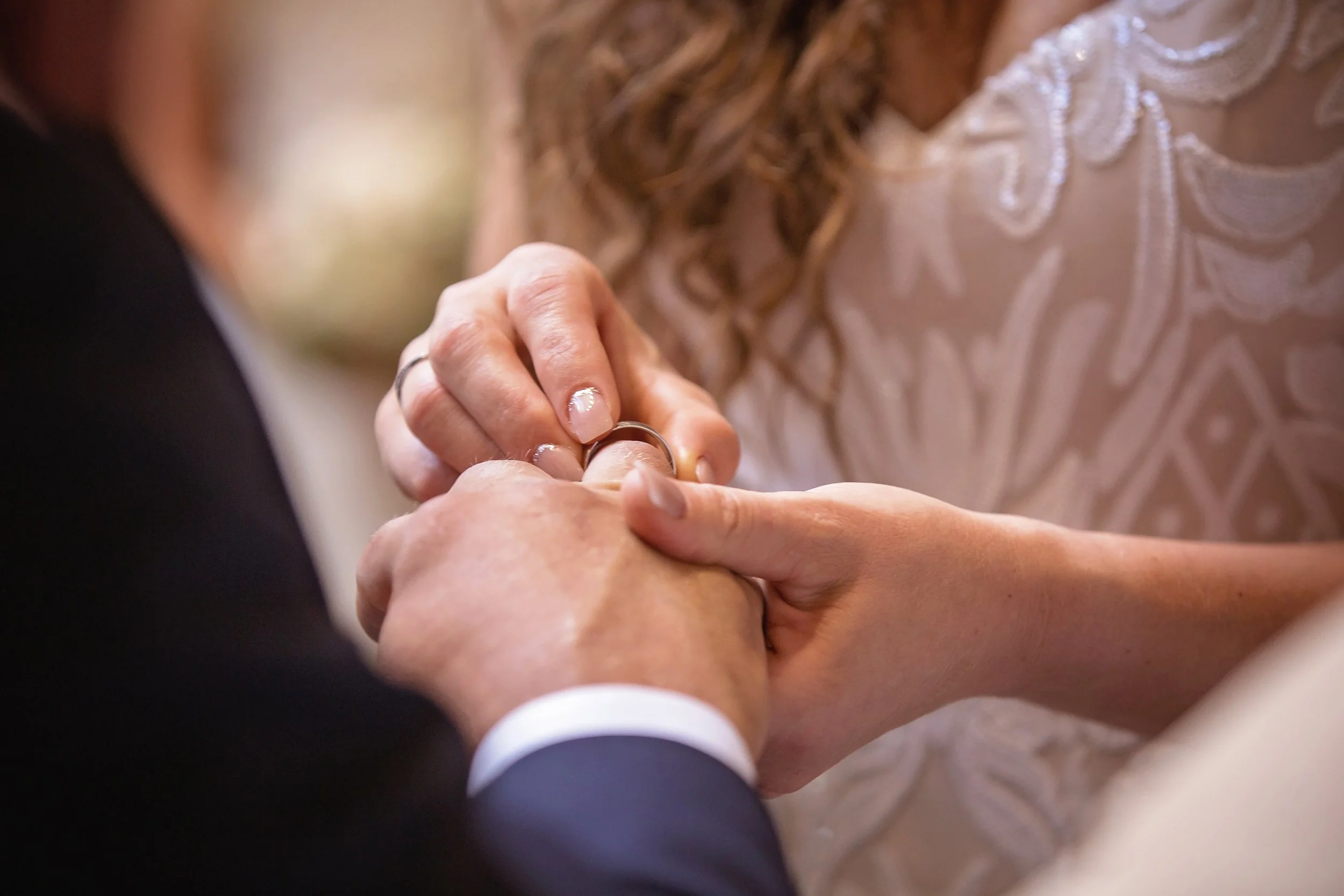 aniaslittleworld_mc_wedding_DesPlaines (91).jpg