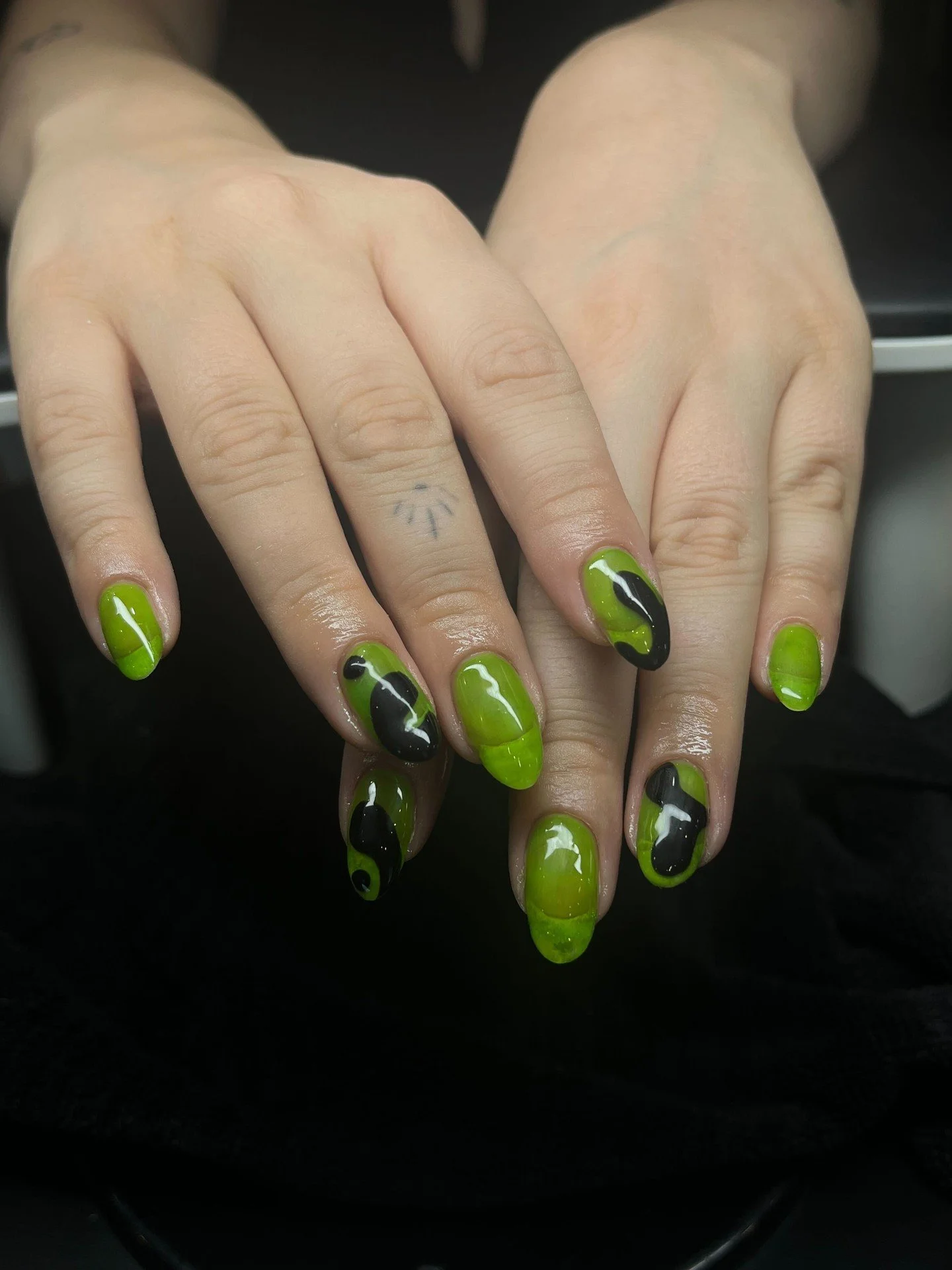 It's giving &quot;summer fades to Fall&quot; vibes hand painted by 'Cureist Shannon! 

 #nailsalonaustin #atxsalon #austinnailtech #austinsalon #atx #atxnails #austin #eastaustin #curestudios #nailtechaustin #austinnails #atxnailstudio #austininfluen