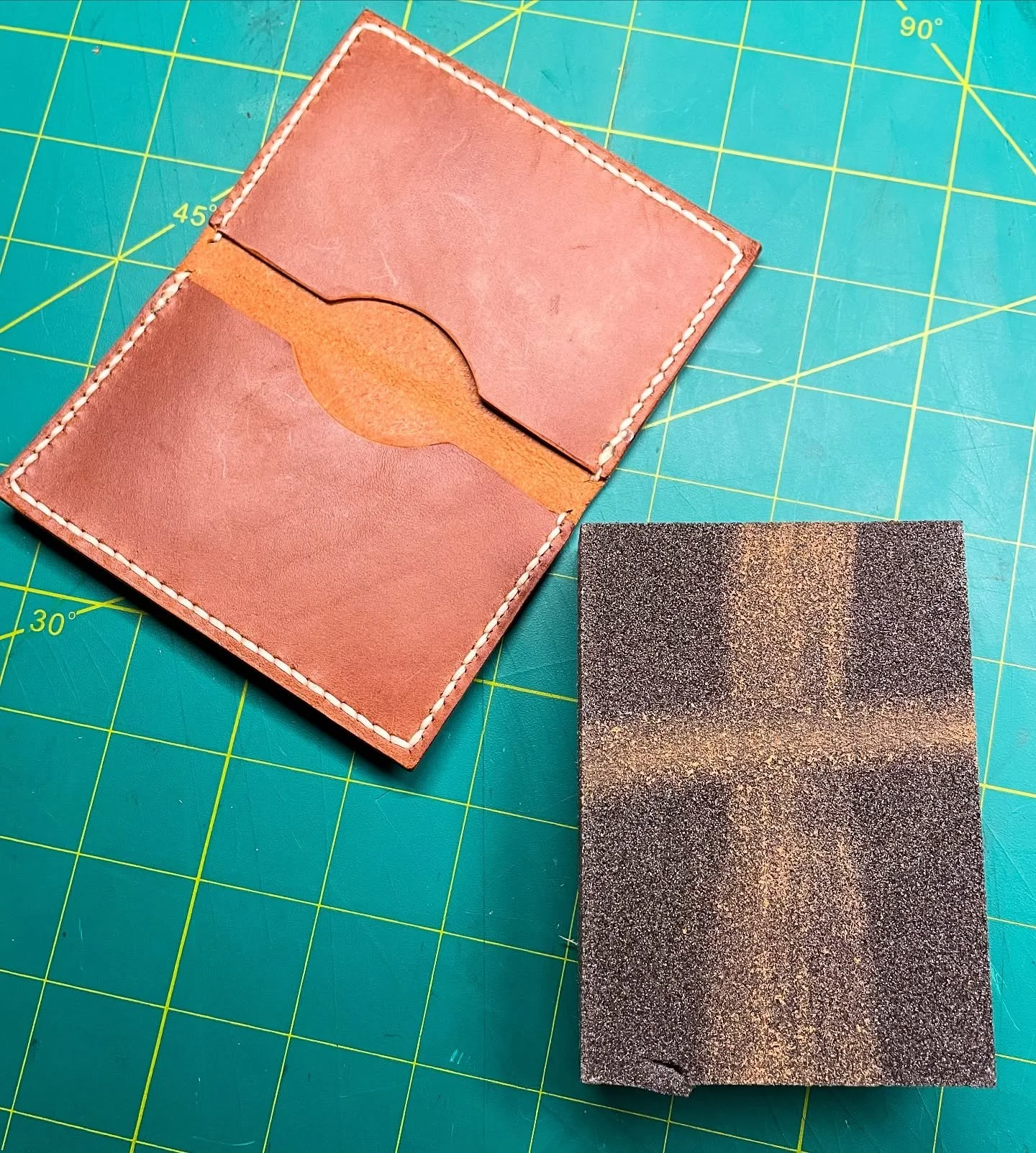 🤔 I think my sanding block is trying to tell me something 🙏🏼⛪️✝️