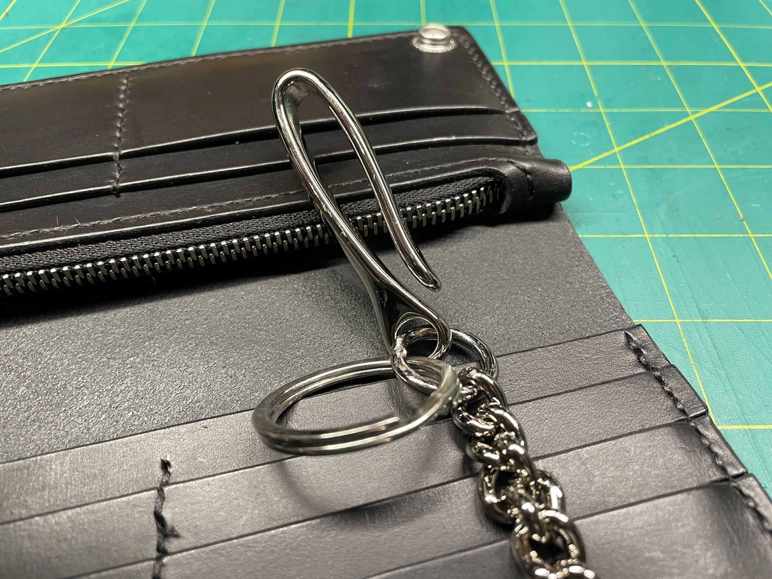 biker chain wallet black2.jpeg