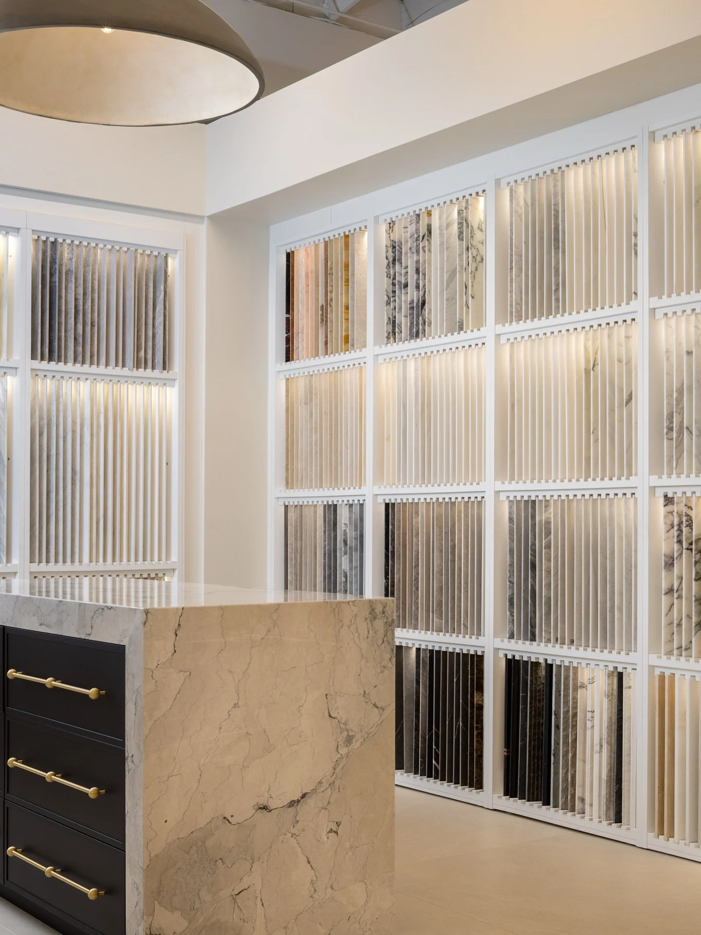 A gallery of stone, crafted for the trade.
Our Cedros Showroom is home to the exclusive GG Stone Gallery &mdash; a curated library of natural stone and slabs, available to our trade members for private sourcing and client presentations.

Apply for ou