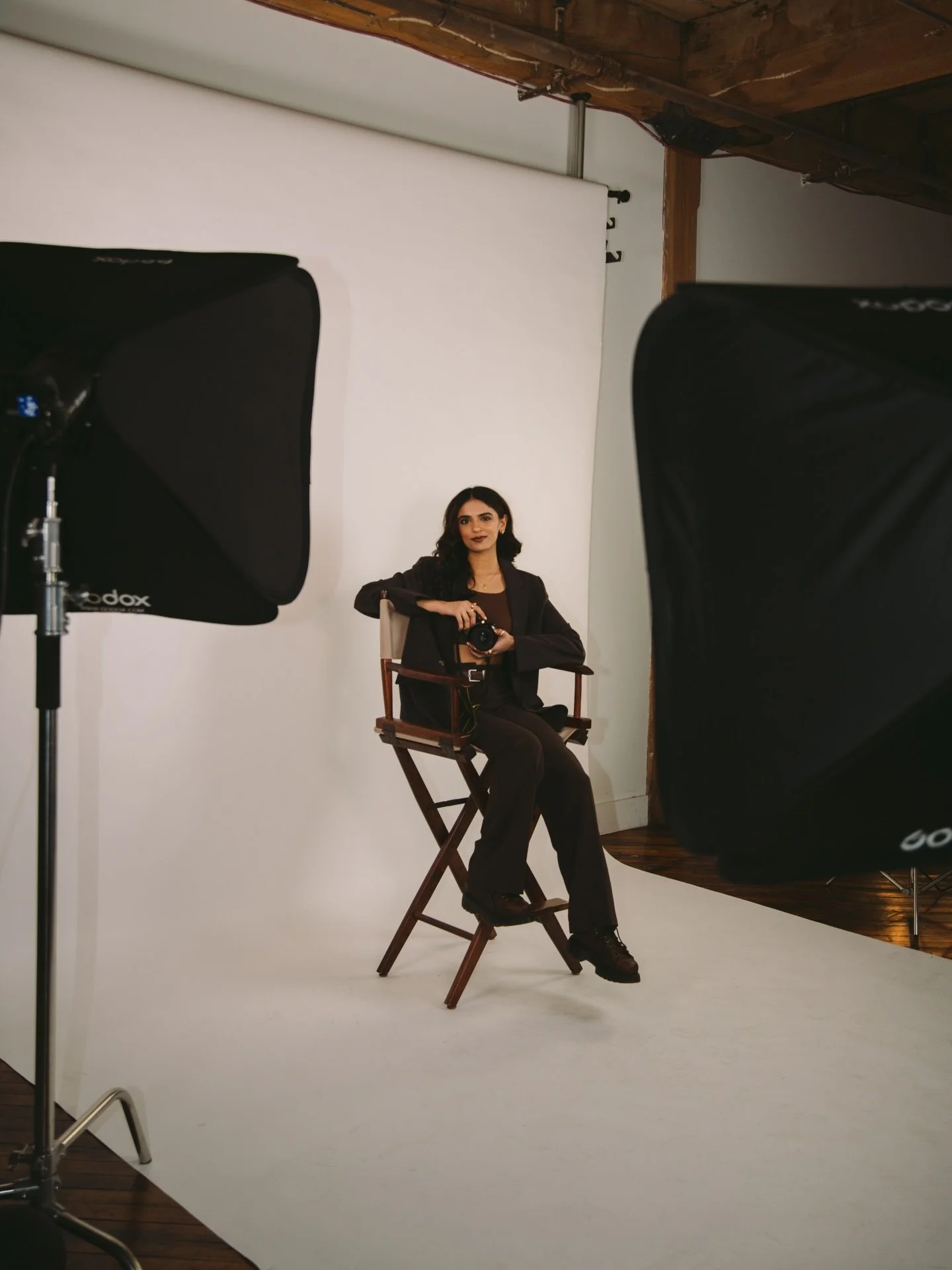 new year, new branding 📸

hi! i&rsquo;m sonal, a photographer based in NJ 💫 i&rsquo;ve been taking photos since back in middle school, but i started SonalShots in April of 2021 and it&rsquo;s been an incredible journey since 💛

i&rsquo;m currently