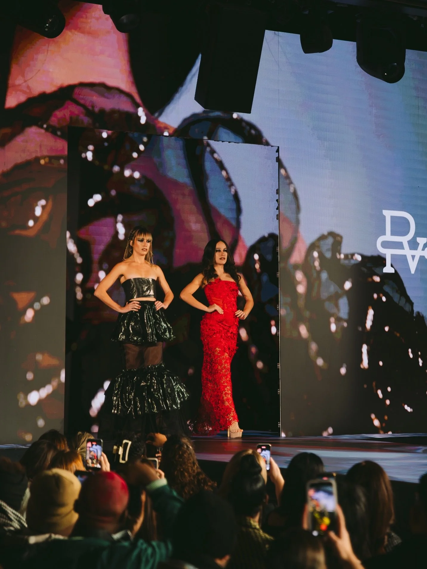 @sarah.rovaina nyfw feb 2026

@runway7fashion 
@runway7designer 
@fotoposeplus 

📷 @sonalshots