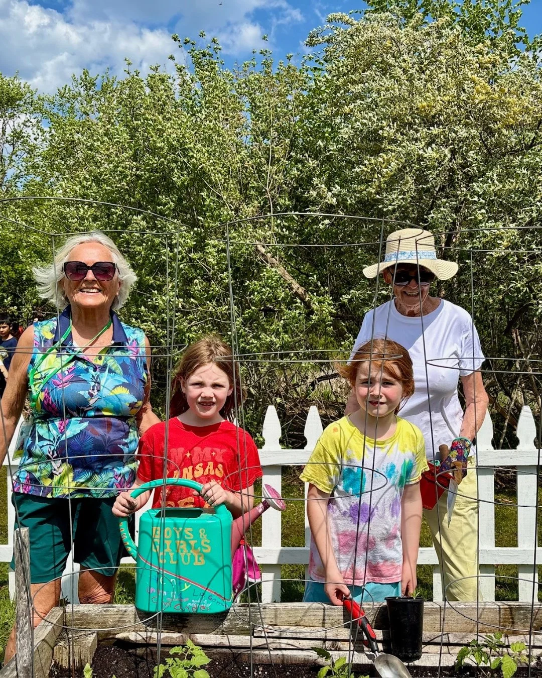 Growing more than just plants 🌱

Our Garden Club allows our club kids to get their hands dirty, learn something new, and experience the excitement of growing and caring for a garden together.

From planting and watering to teamwork and responsibilit