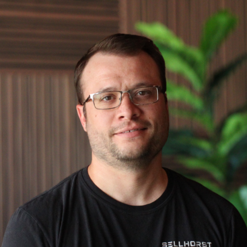 Matt Knadle is an Advanced Technician for Sellhorst Security & Sound, specializing in advanced systems build-out and carries certifications with Savant, Axis Communications and others