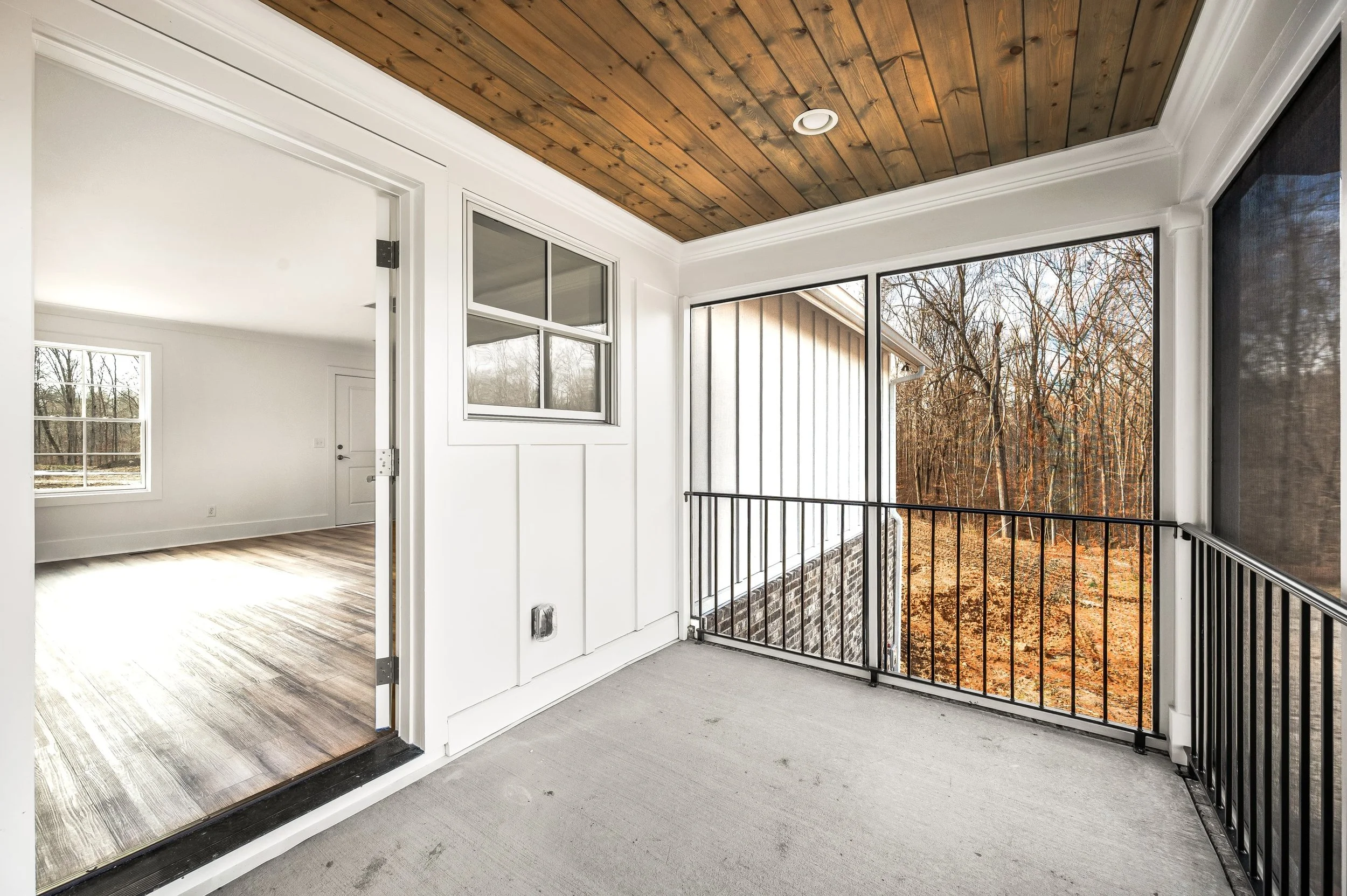 ad2512122-1076 (1).jpg