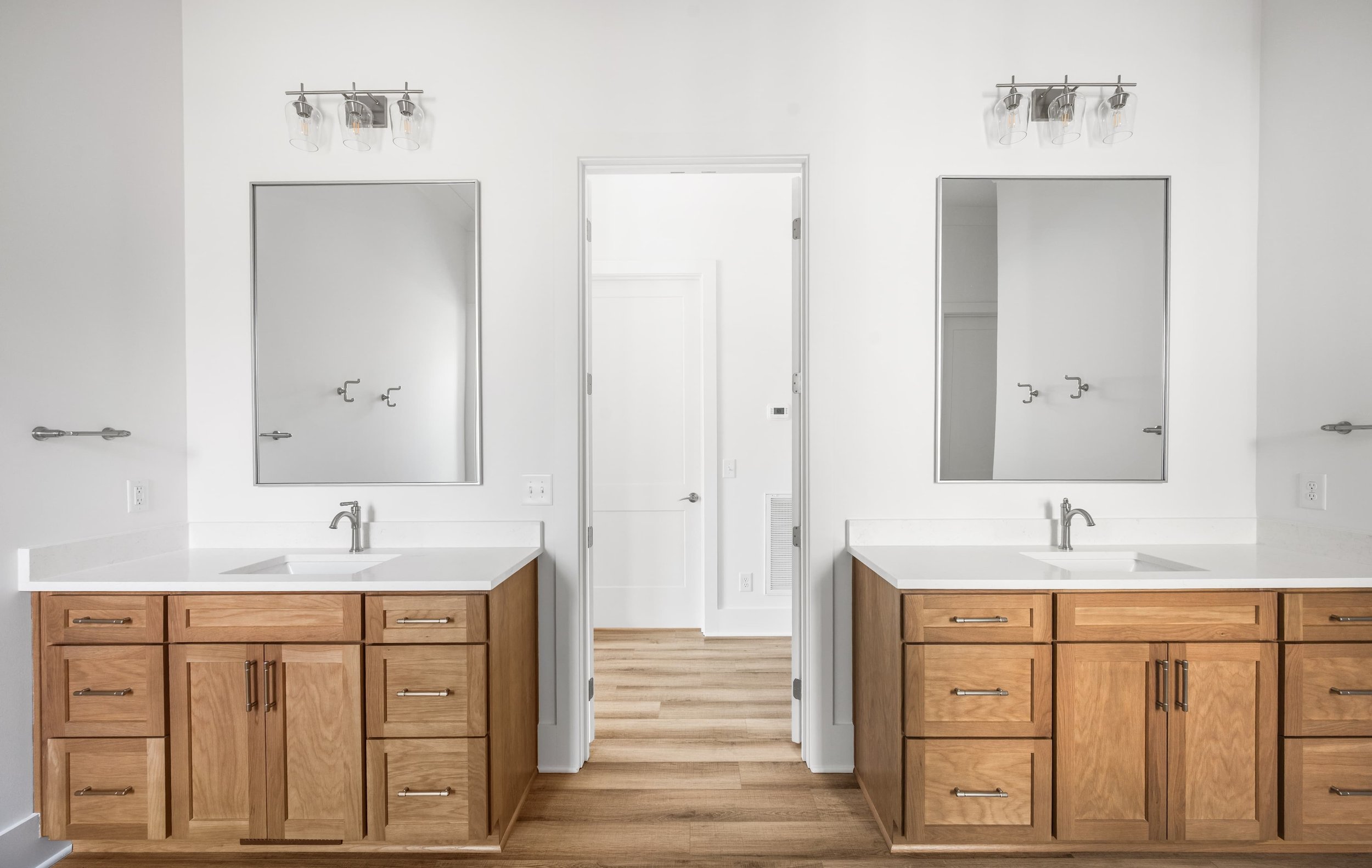 ad2512122-1056 (1).jpg