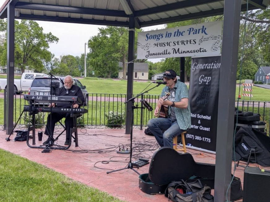 City of Janesville - Songs in the Park.png