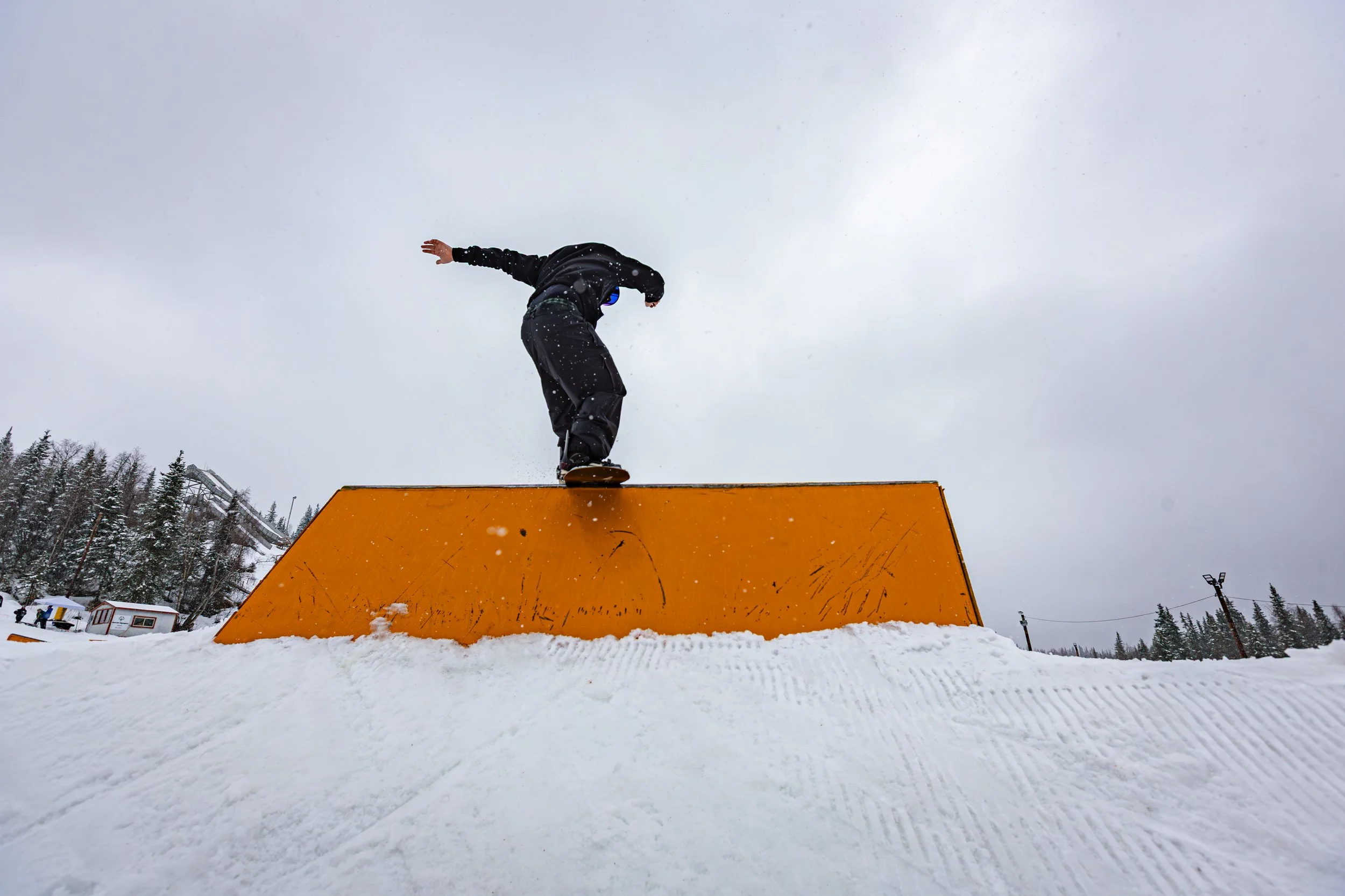260412_Larson_rail_jam-9.jpg