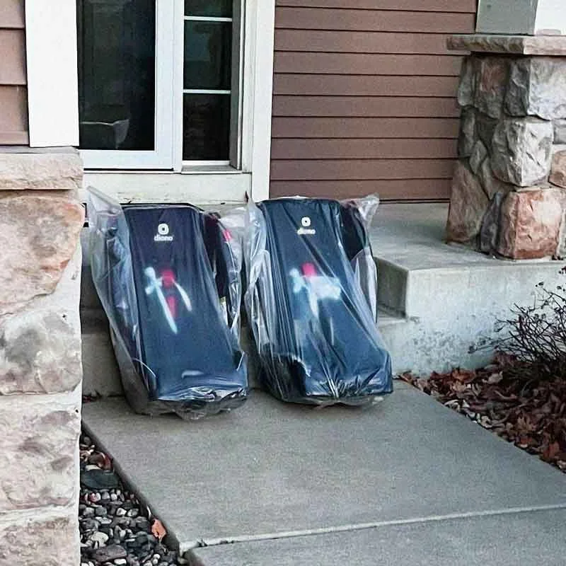 carseats outside