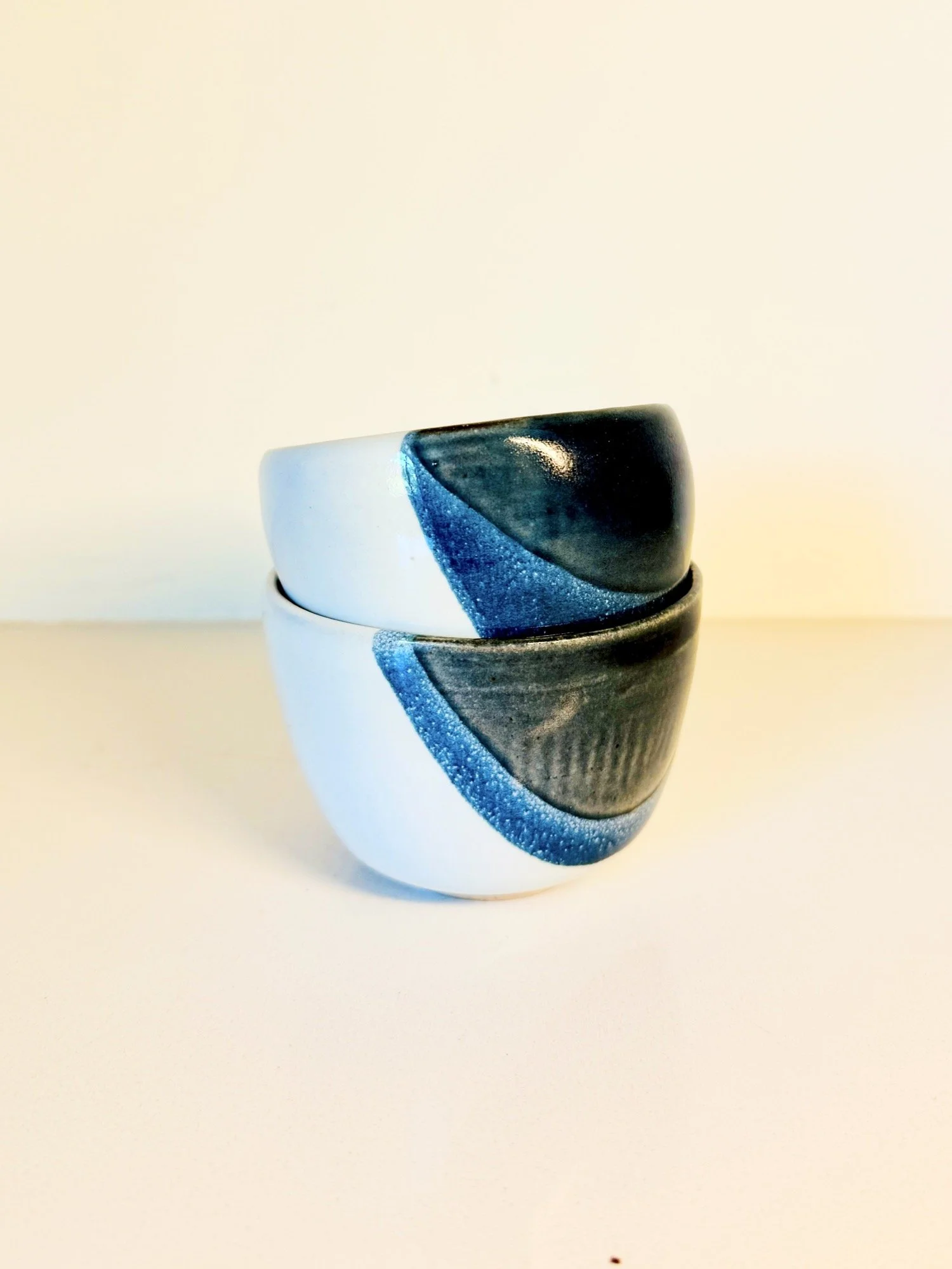 SmileBowls-Mini-Midnight02 2.JPG