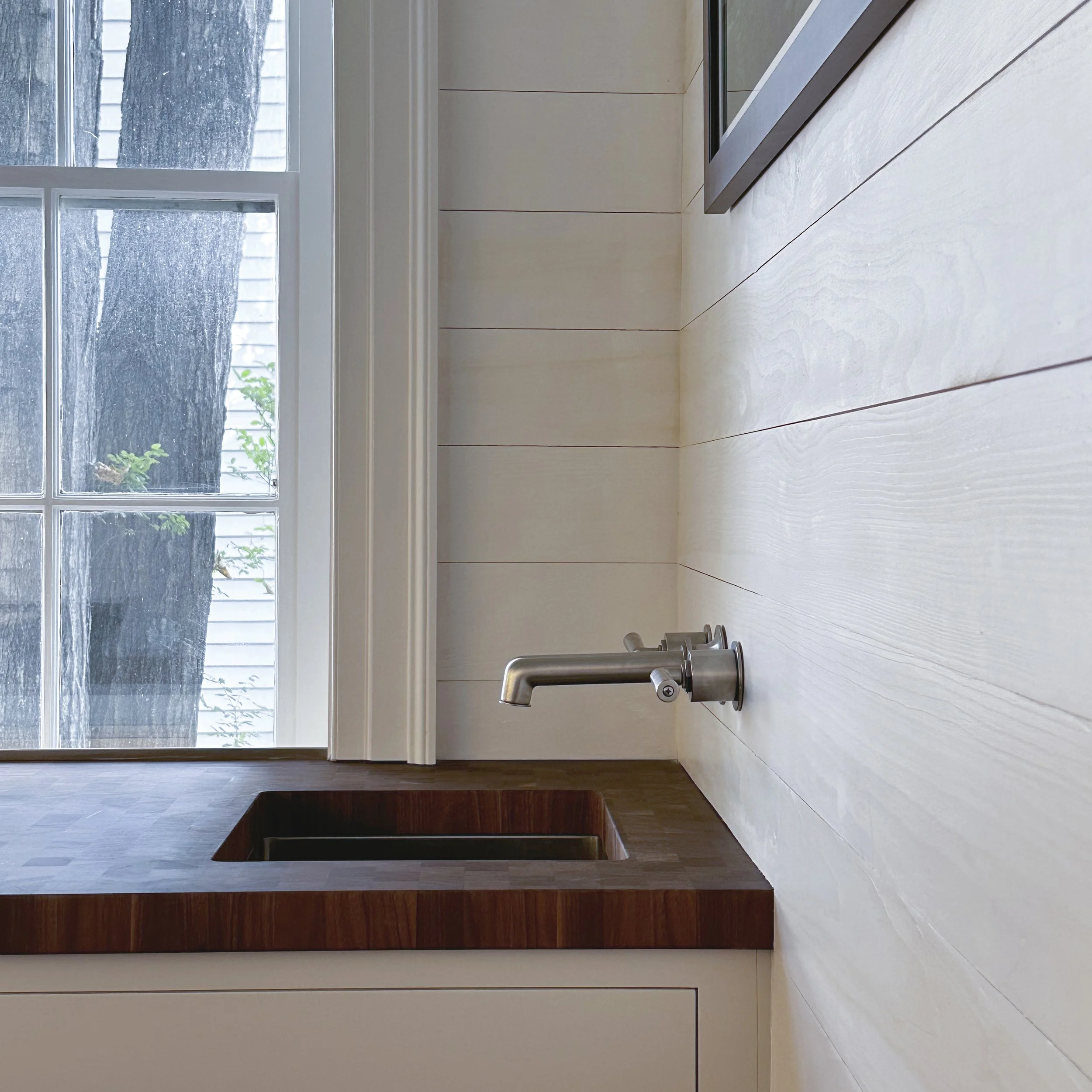 Wet Bar Spigot Brushed Nickel 1x1.jpg