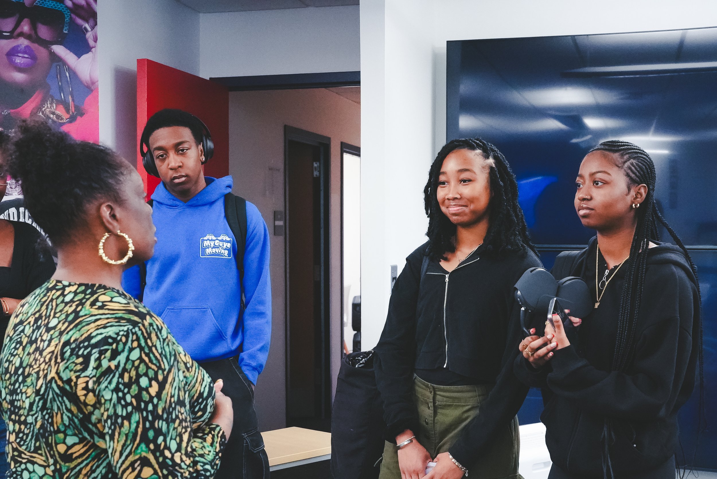 Talking to Howard U students and content creators, Jade and Jadah