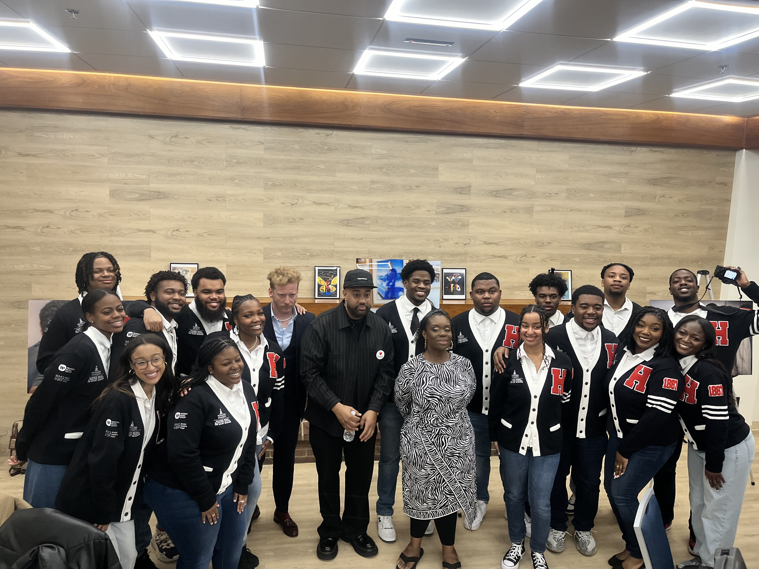 with HU students + Lenny.png