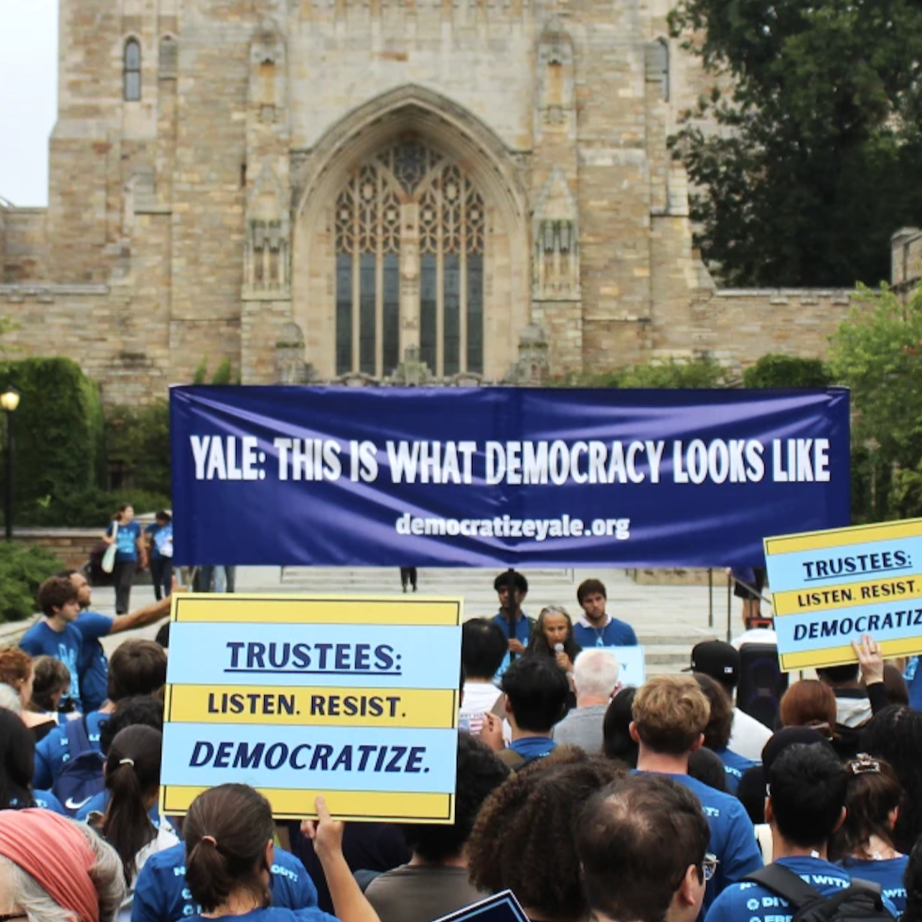 Allies at Yale Protest Government Pressure on Higher Education