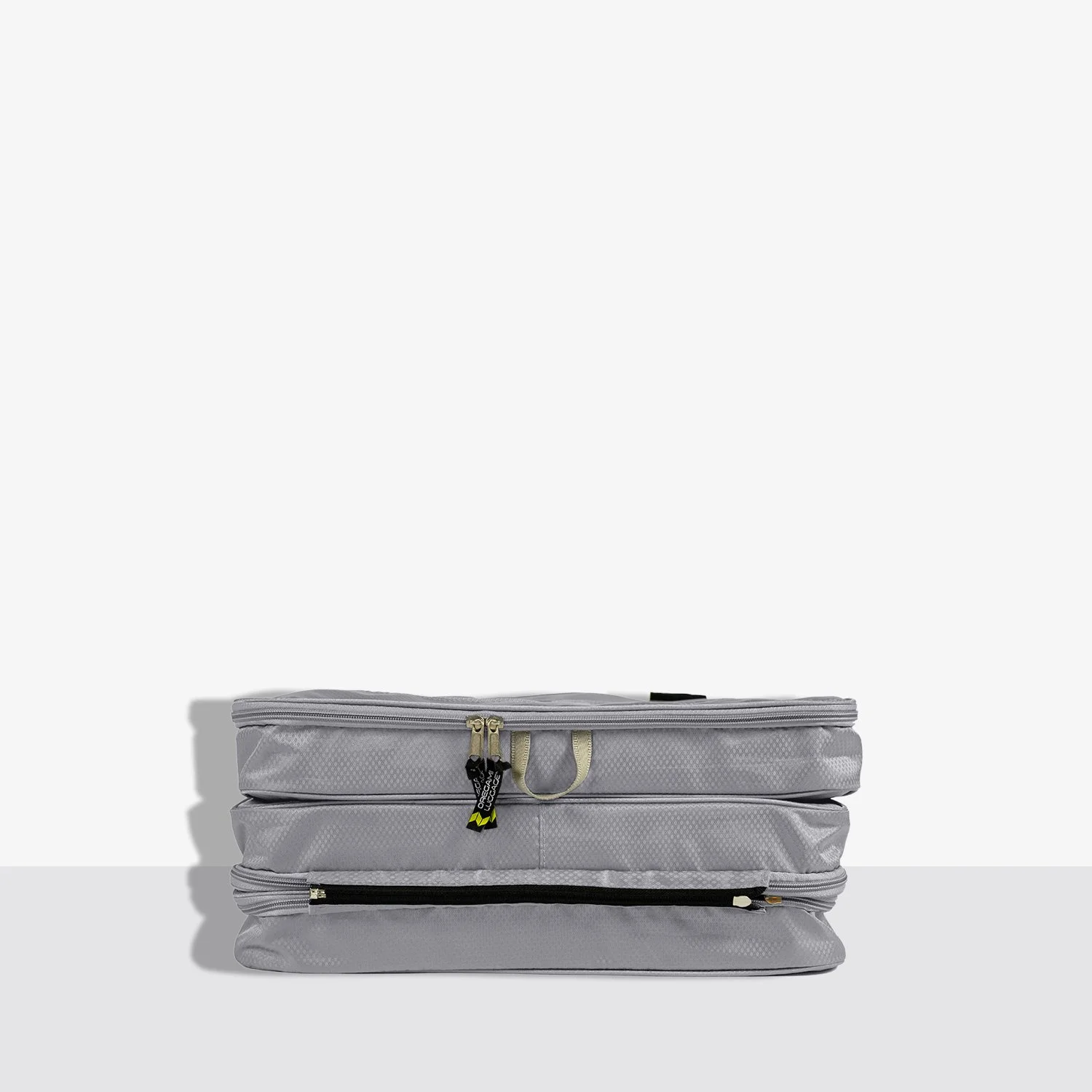 Oregami luggage with removable interior compartments for organized packing