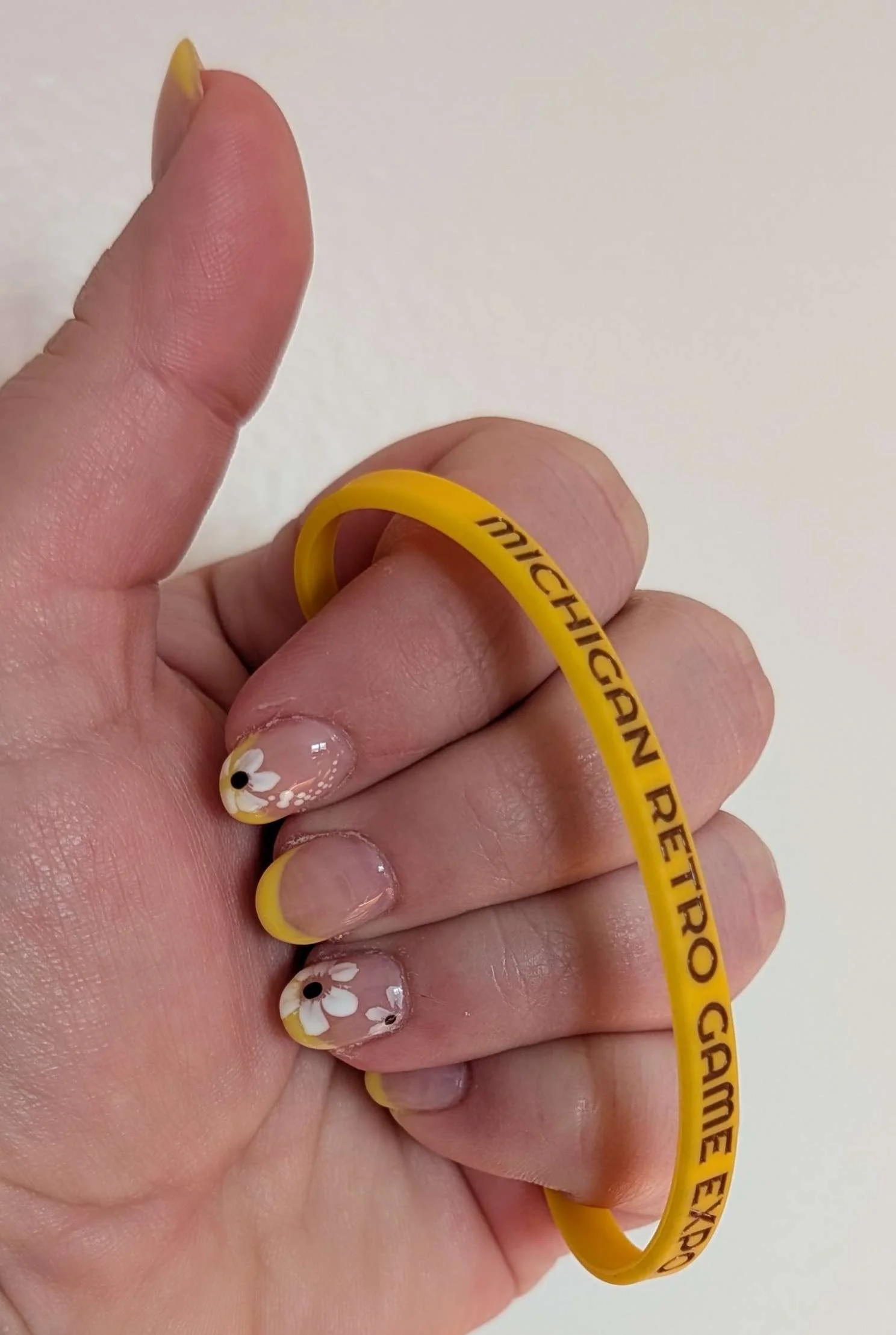 wristband02.jpg