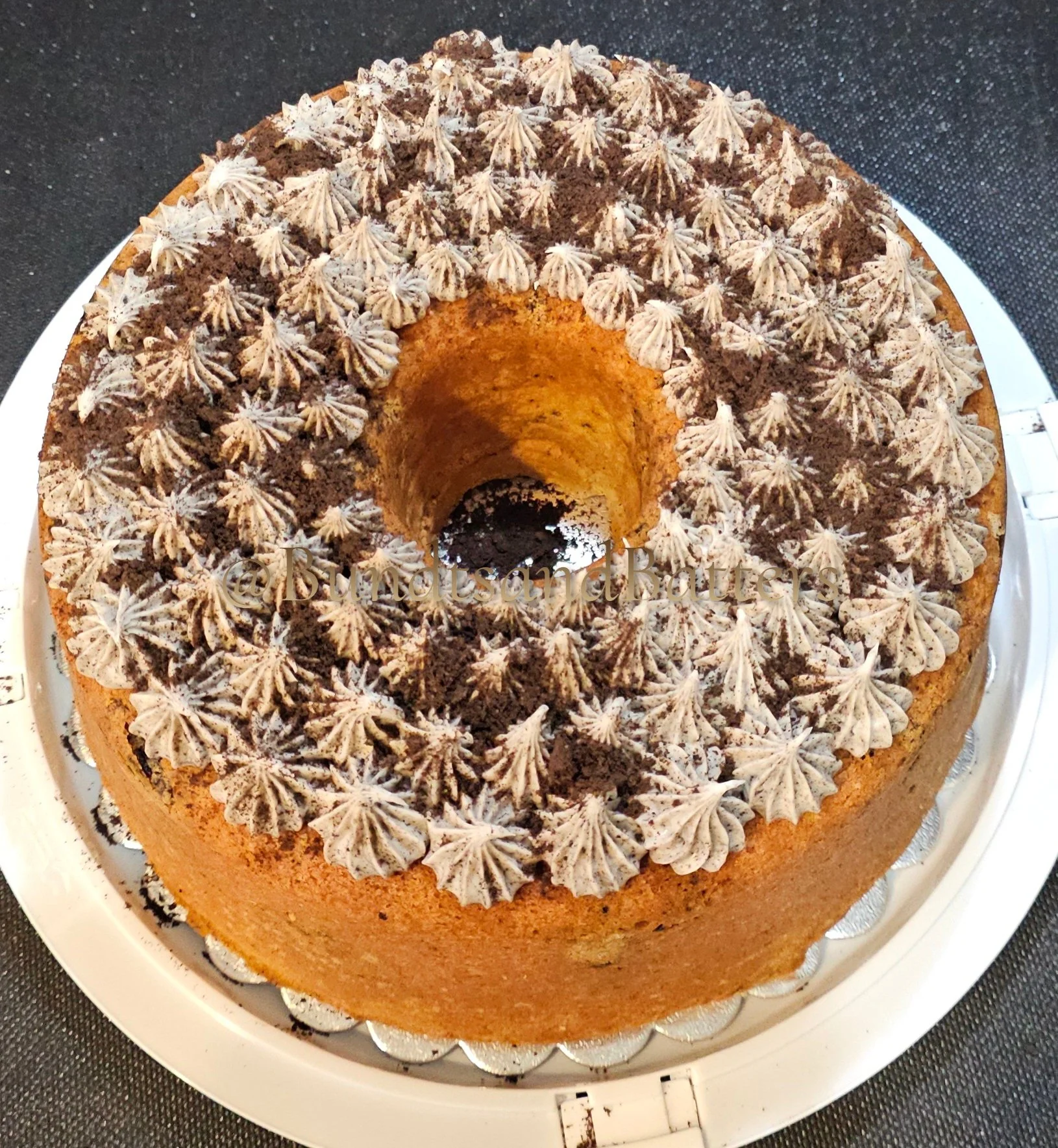 Oreo Cookies and Cream Pound Cake with Oreo Cream Cheese Frosting and Crushed Oreo Topping
