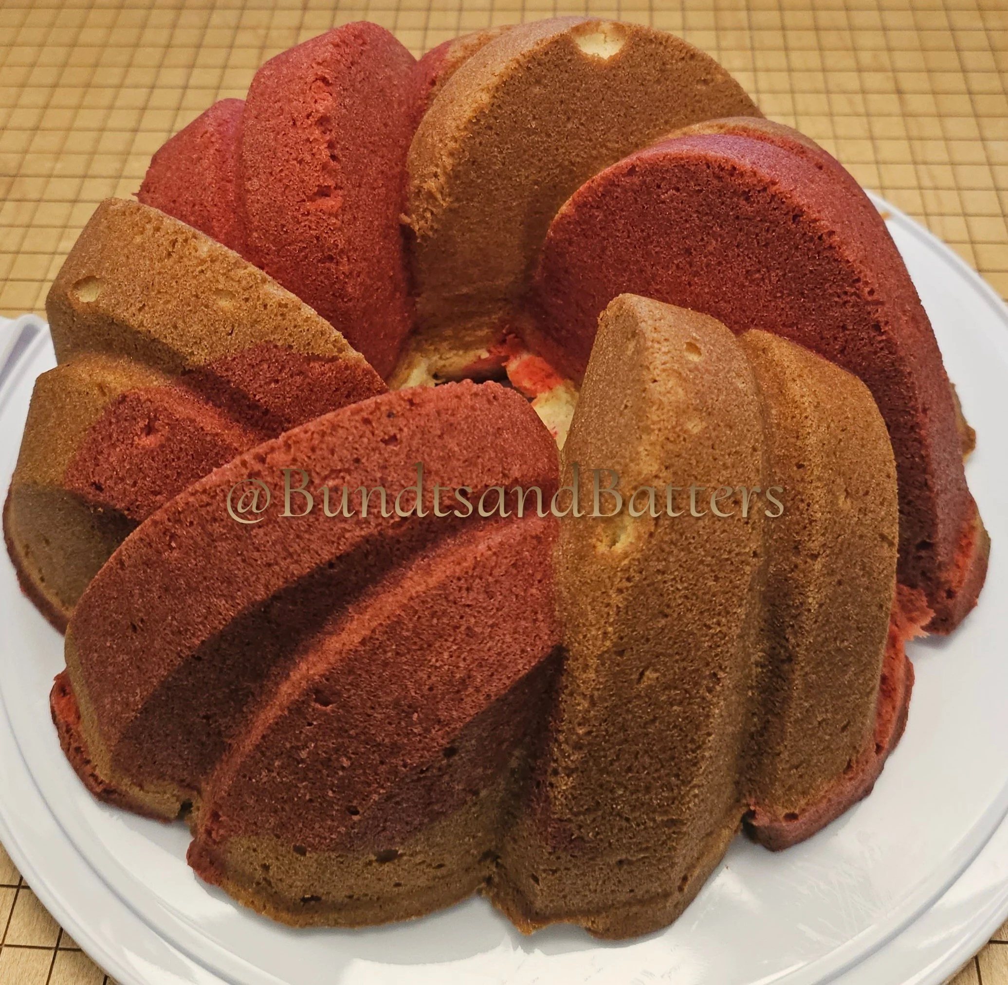 Strawberry/Vanilla Pound Cake