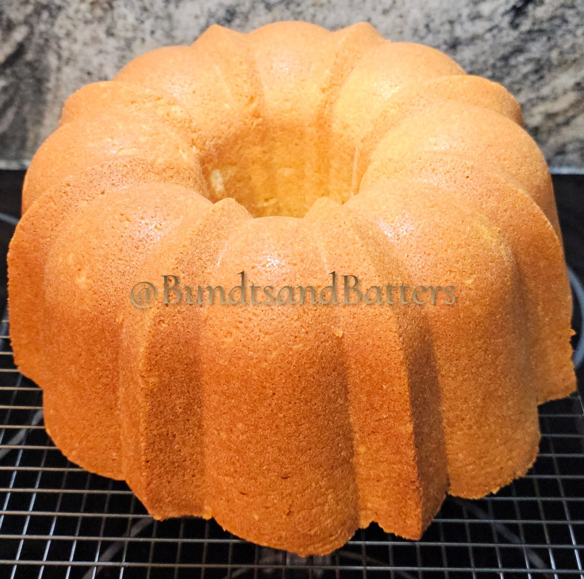 Traditional Vanilla Pound Cake