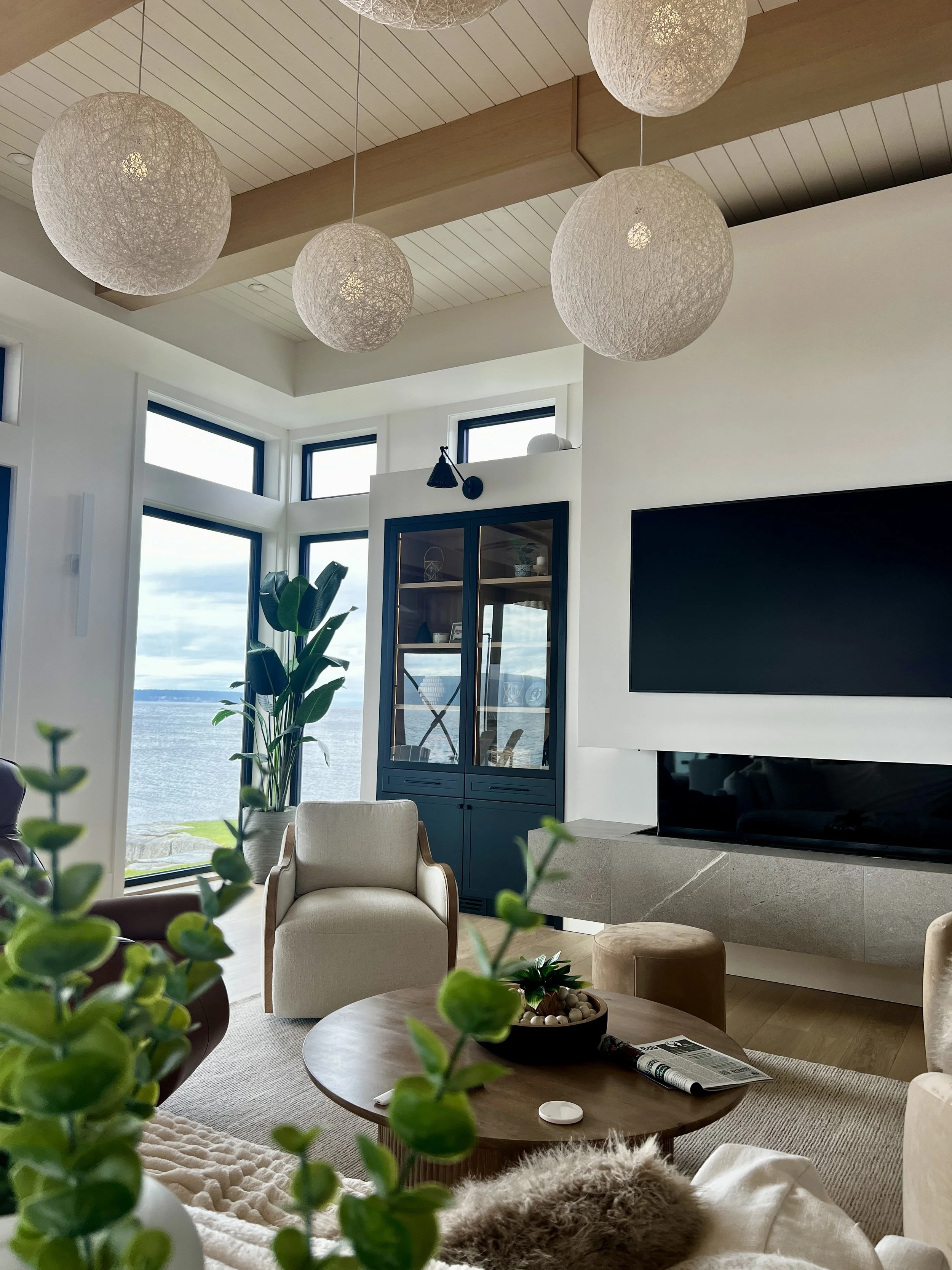 Living Room with custom lighting