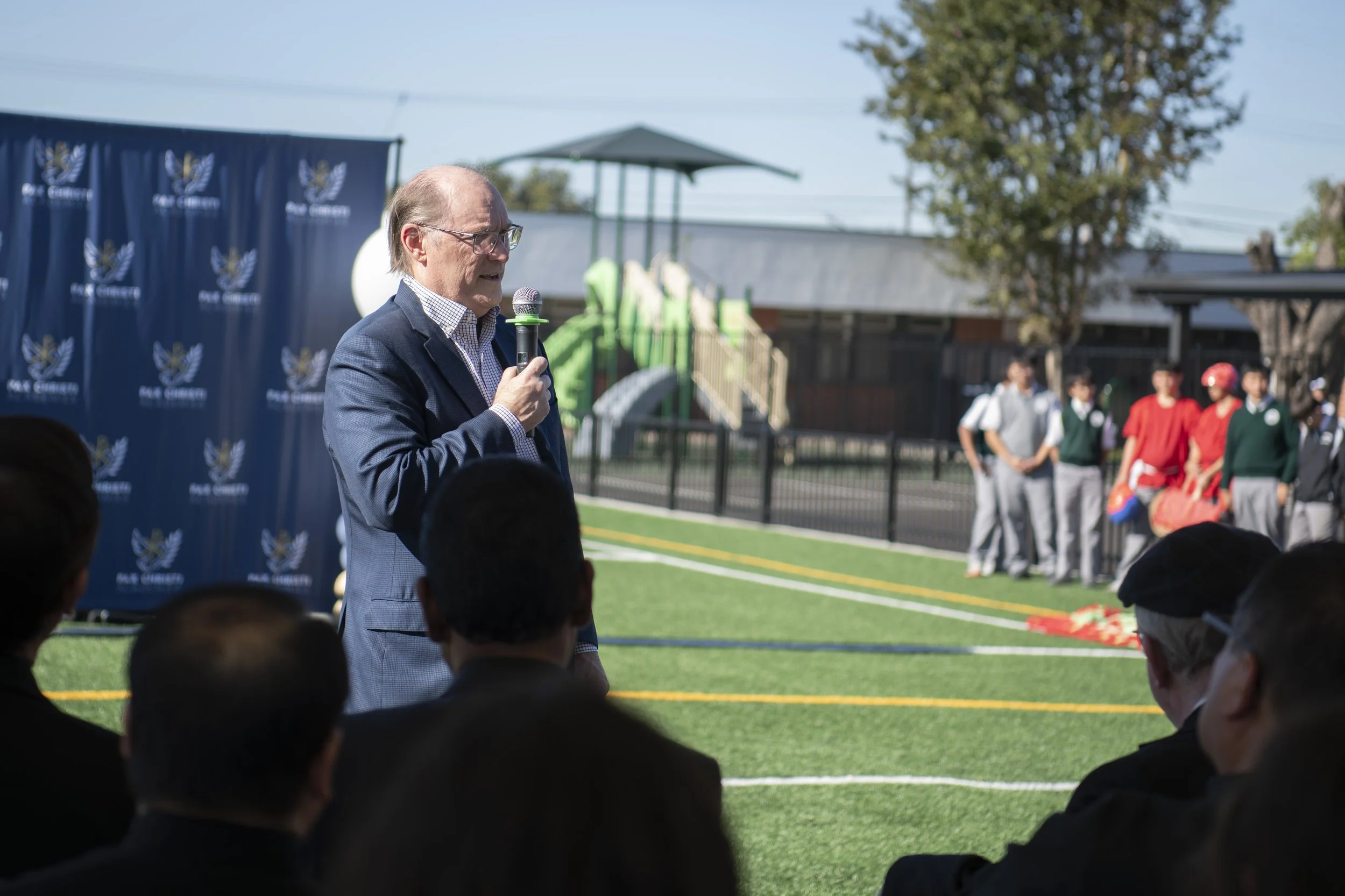 121025 SB-CutRibbon-36.JPG
