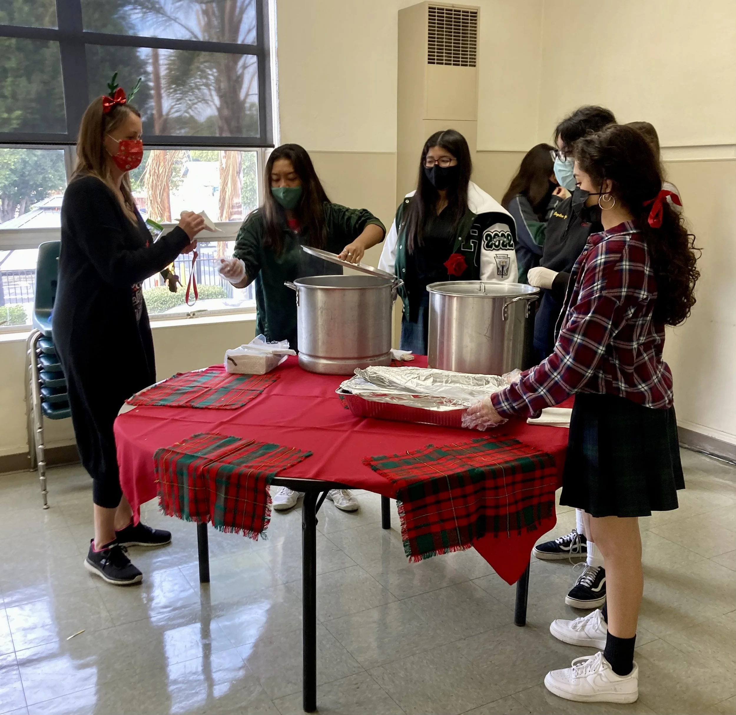 SpanishClub-7.jpg