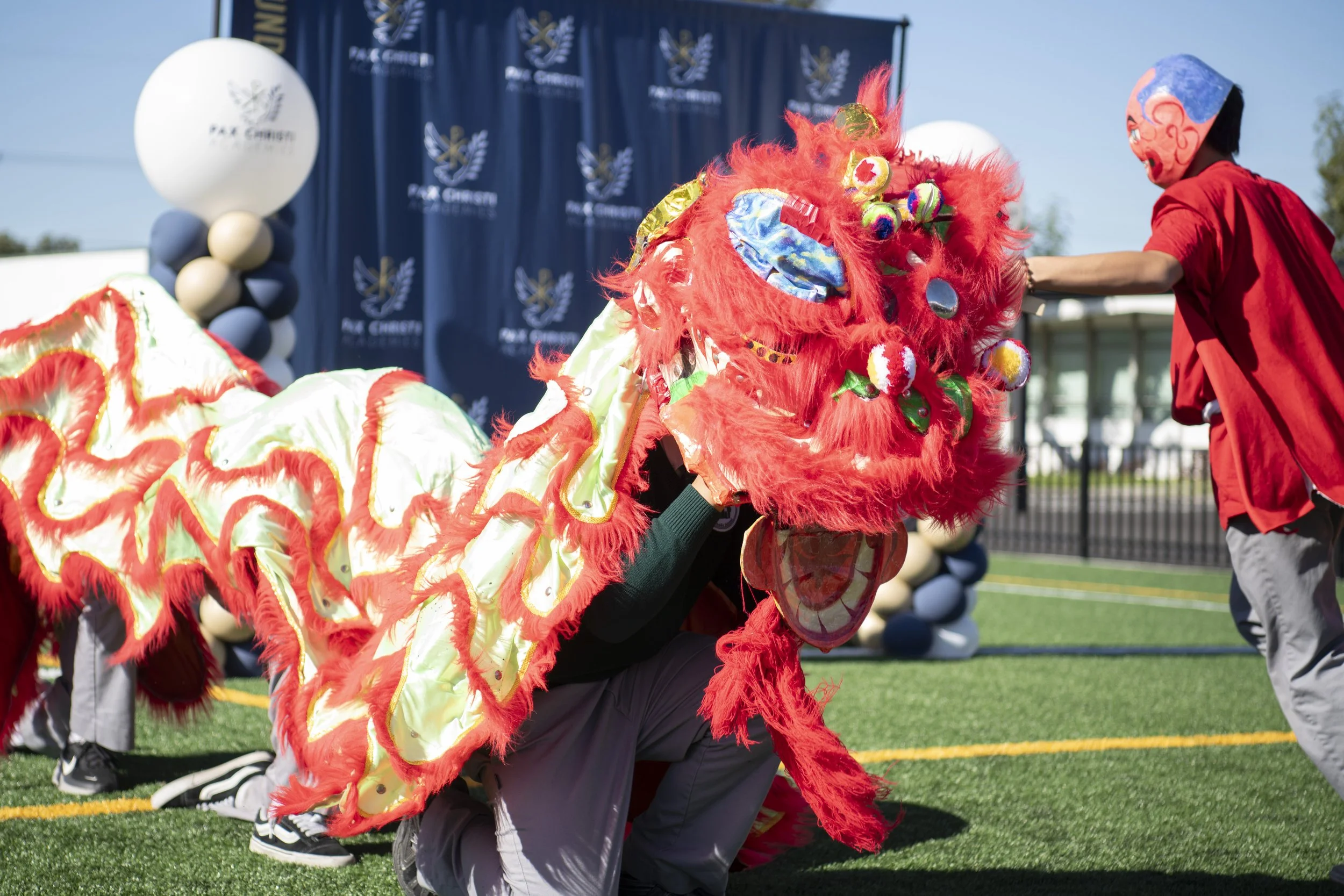 121025 SB-CutRibbon-39.JPG