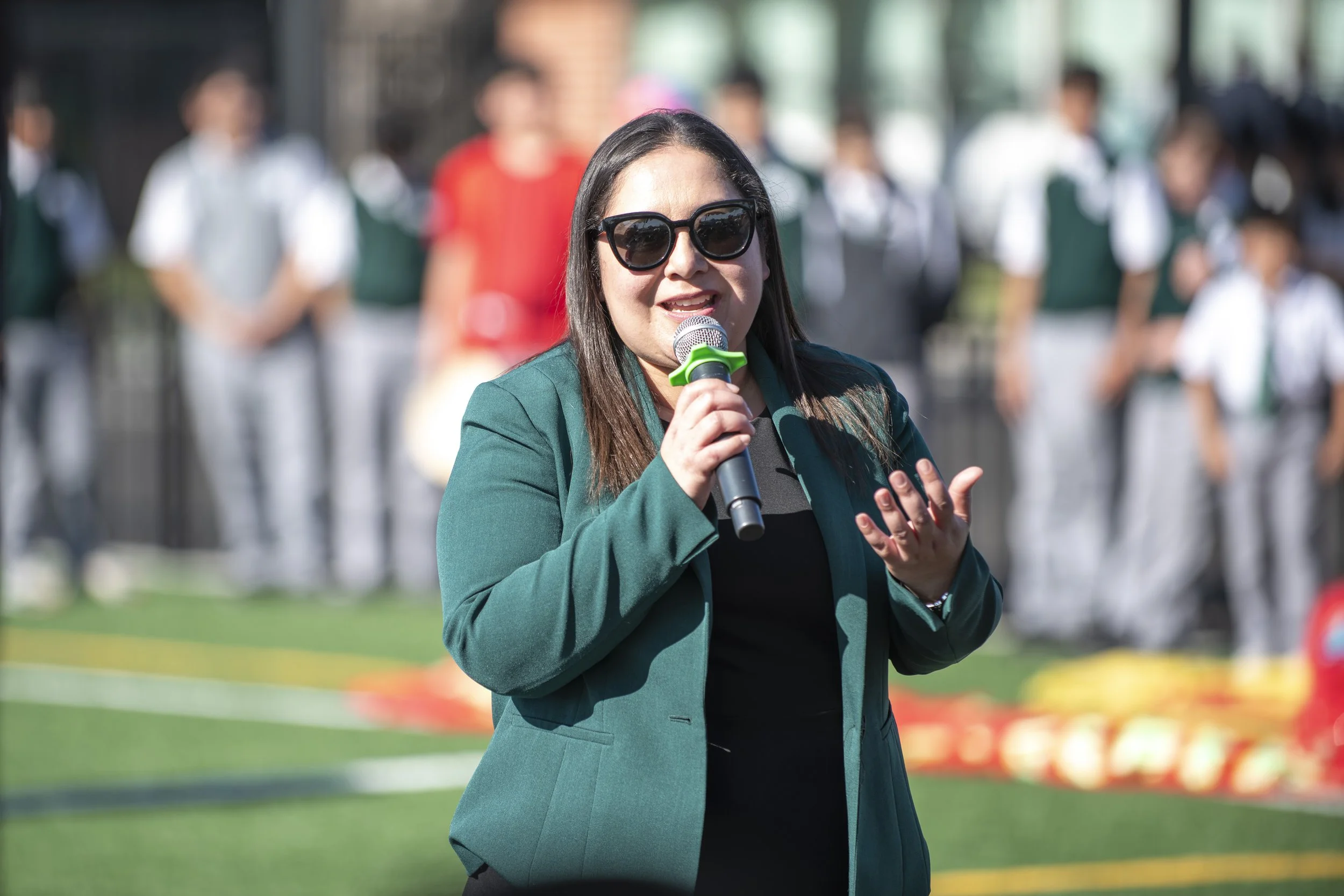 121025 SB-CutRibbon-82.JPG