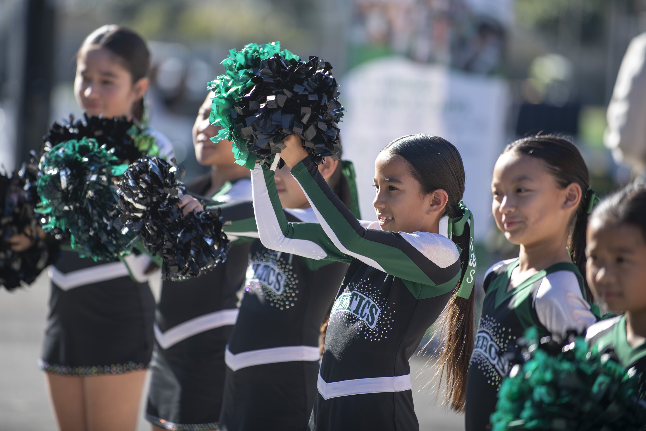 121025 SB-CutRibbon-56.JPG