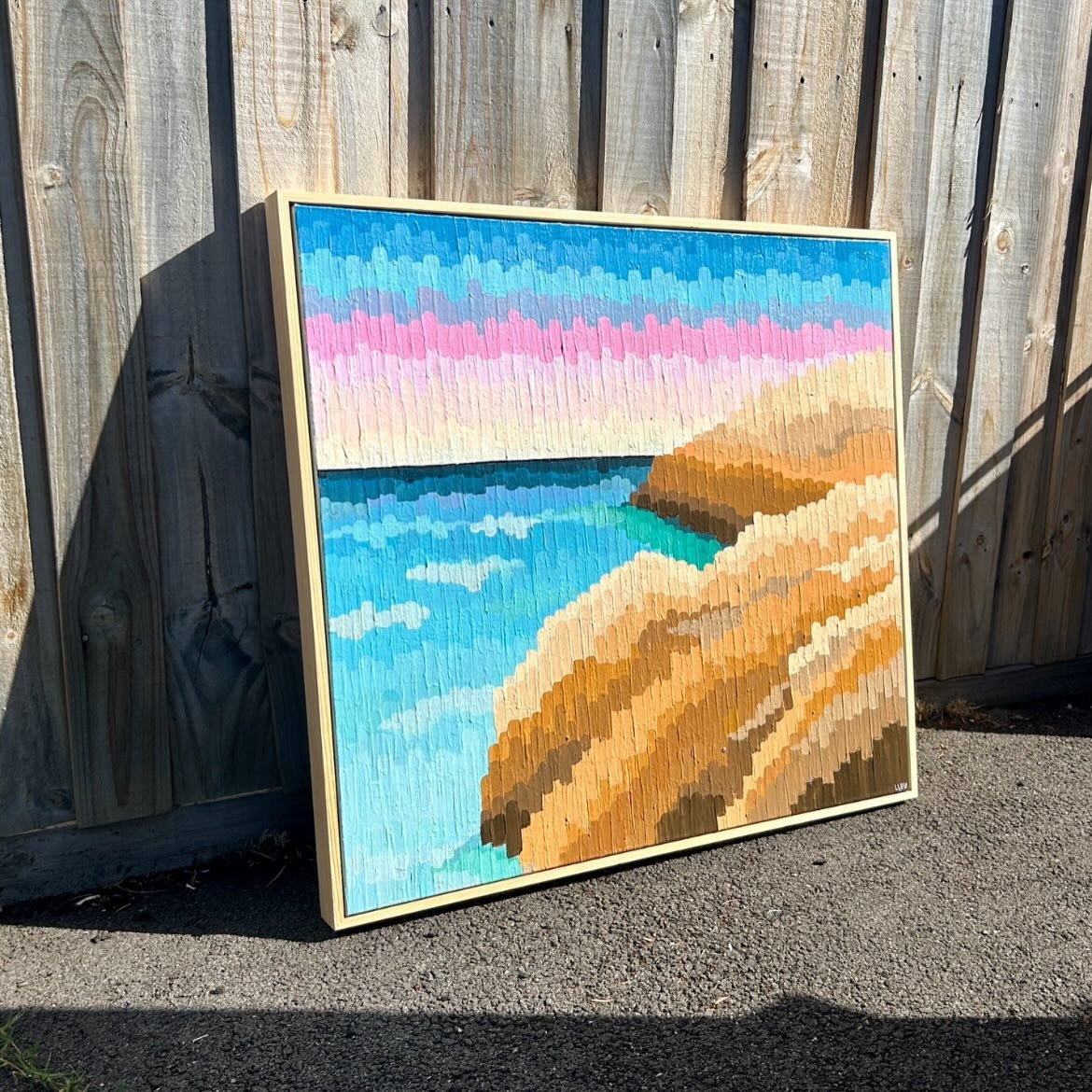 These FULL OF LIFE &amp; CHARACTER artworks can now be found at the gorgeous @that_creative_space ✨💖😍 
&bull; &lsquo;Pillars at Sunset&rsquo; $680
&bull; &lsquo;Shaz&rsquo; the gallah $220
&bull; &lsquo;Paz&rsquo; the parrot $220
+ &lsquo;Love Bird