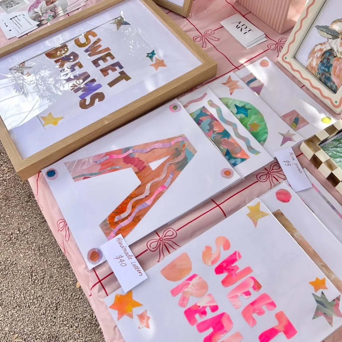 I&rsquo;ll be back at @emuplainsmarket this Saturday - 21&bull;3 🍂 I&rsquo;ll have new prints, original artwork and paper artwork ready to sell 💖