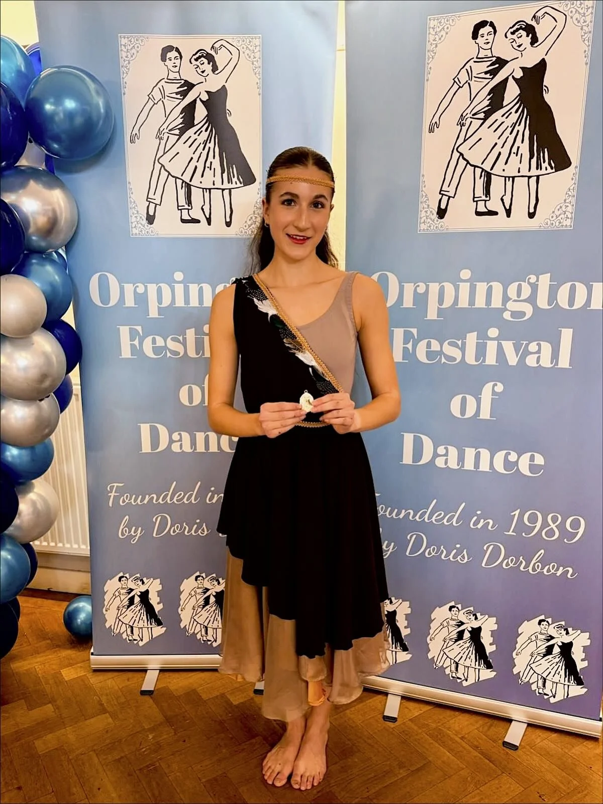 ✨ ORPINGTON FESTIVAL RESULTS ✨
We are bursting with pride after an incredible weekend at the @orpingtonfestivalofdance , where our students brought home a fantastic set of results, trophies and Premier Awards!
🥇 GOLD
Emily – Tap (91)
Victori
