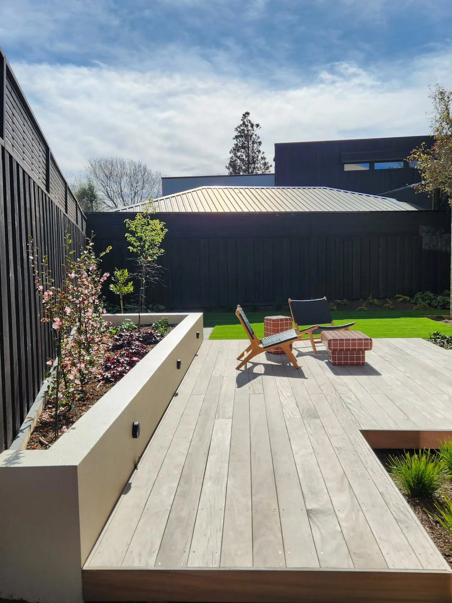 Outdoor living at Hinau St.