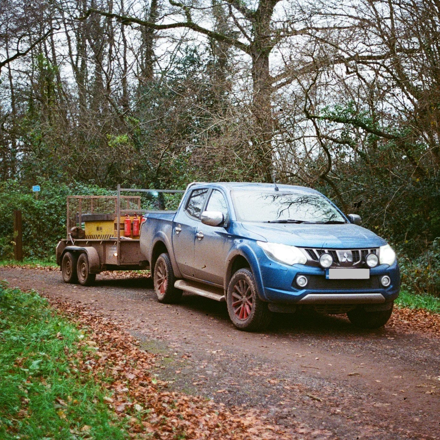 Merry Christmas to everyone, thanks very much to all for the business over the last year - hopefully the next one is as good 👍😎