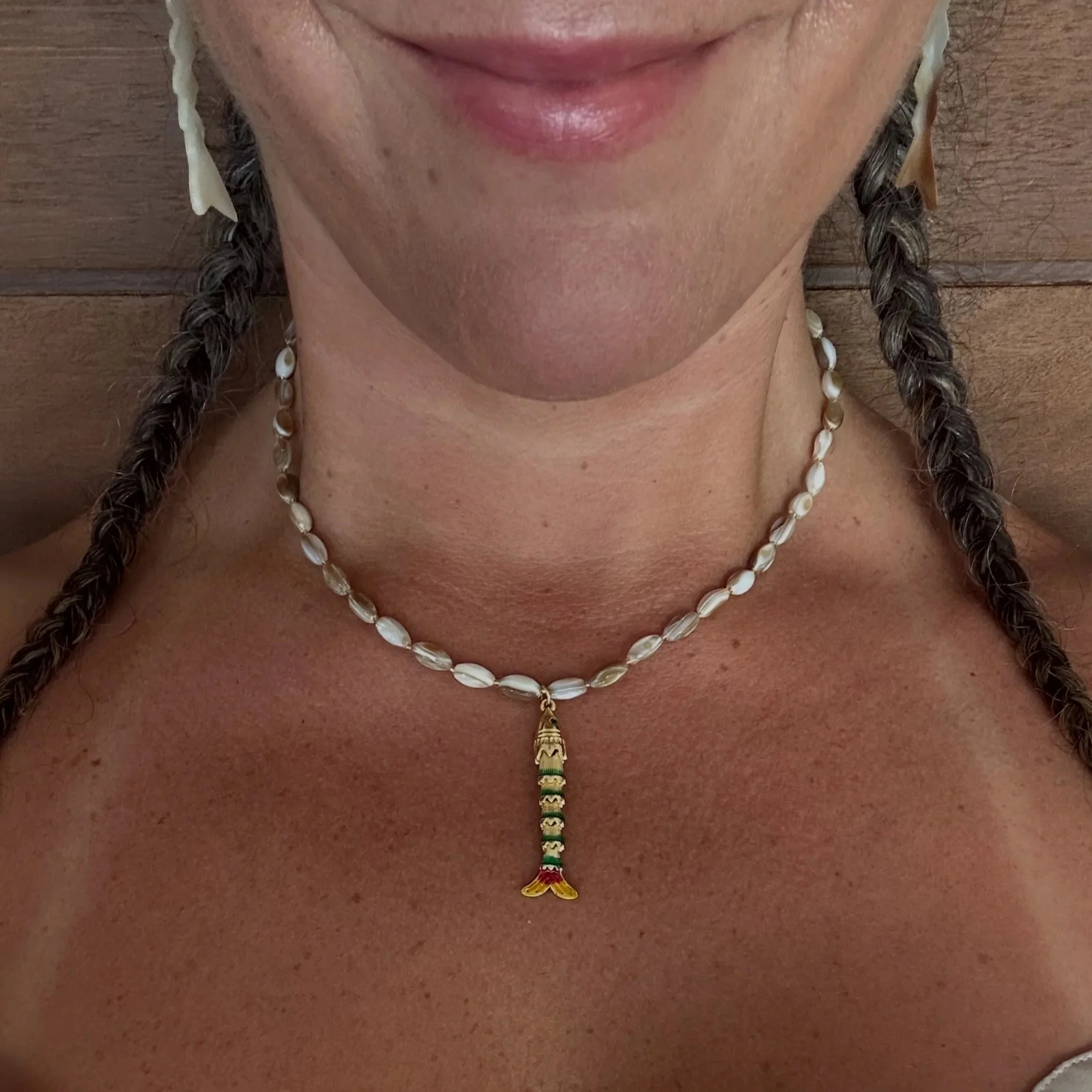 Articulated fish & mop necklaces