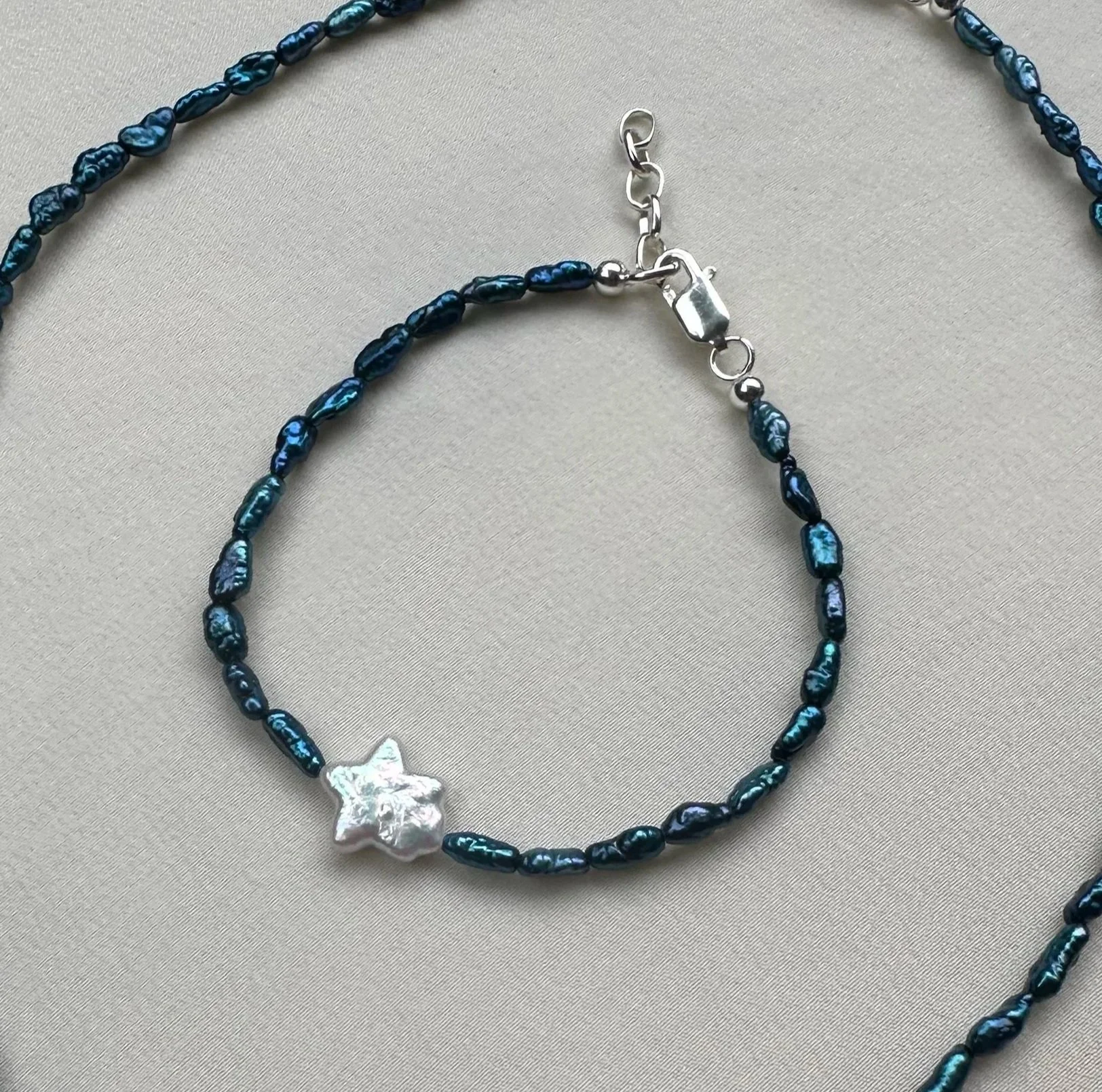 Blue star pearl bracelet