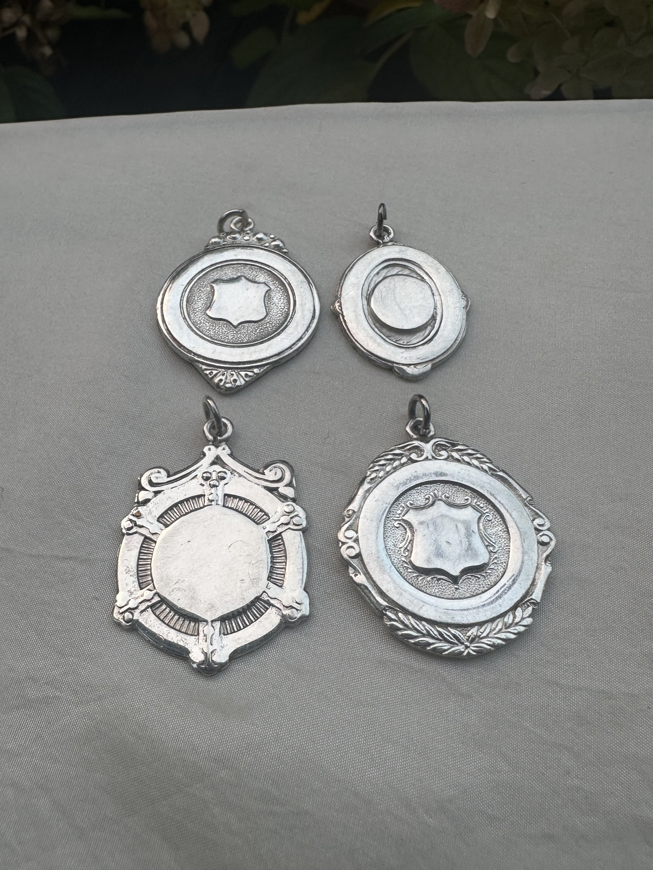 Vintage medallion pendants lot 6