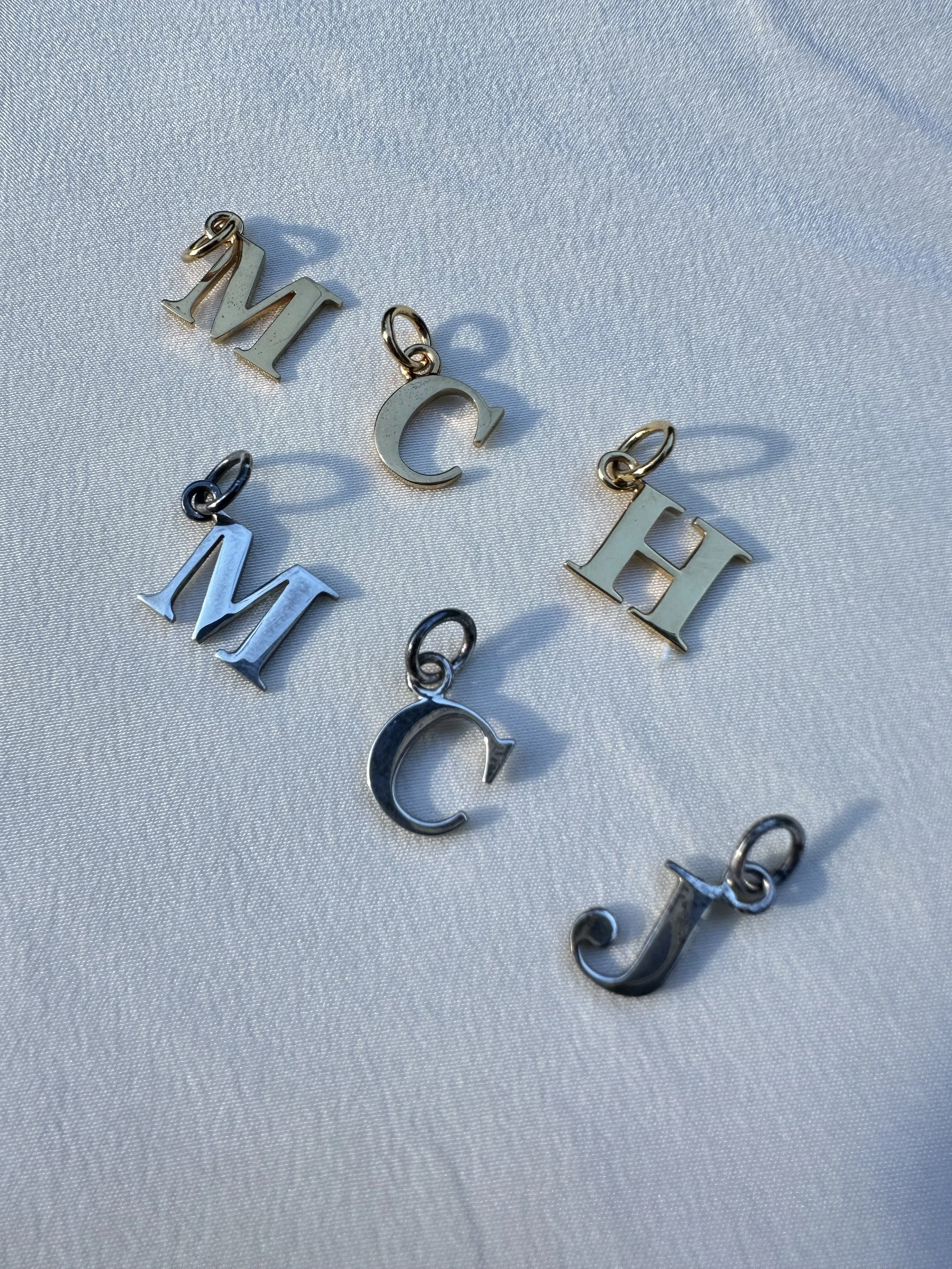 Pre-loved Thomas Sabo 925 letter charms