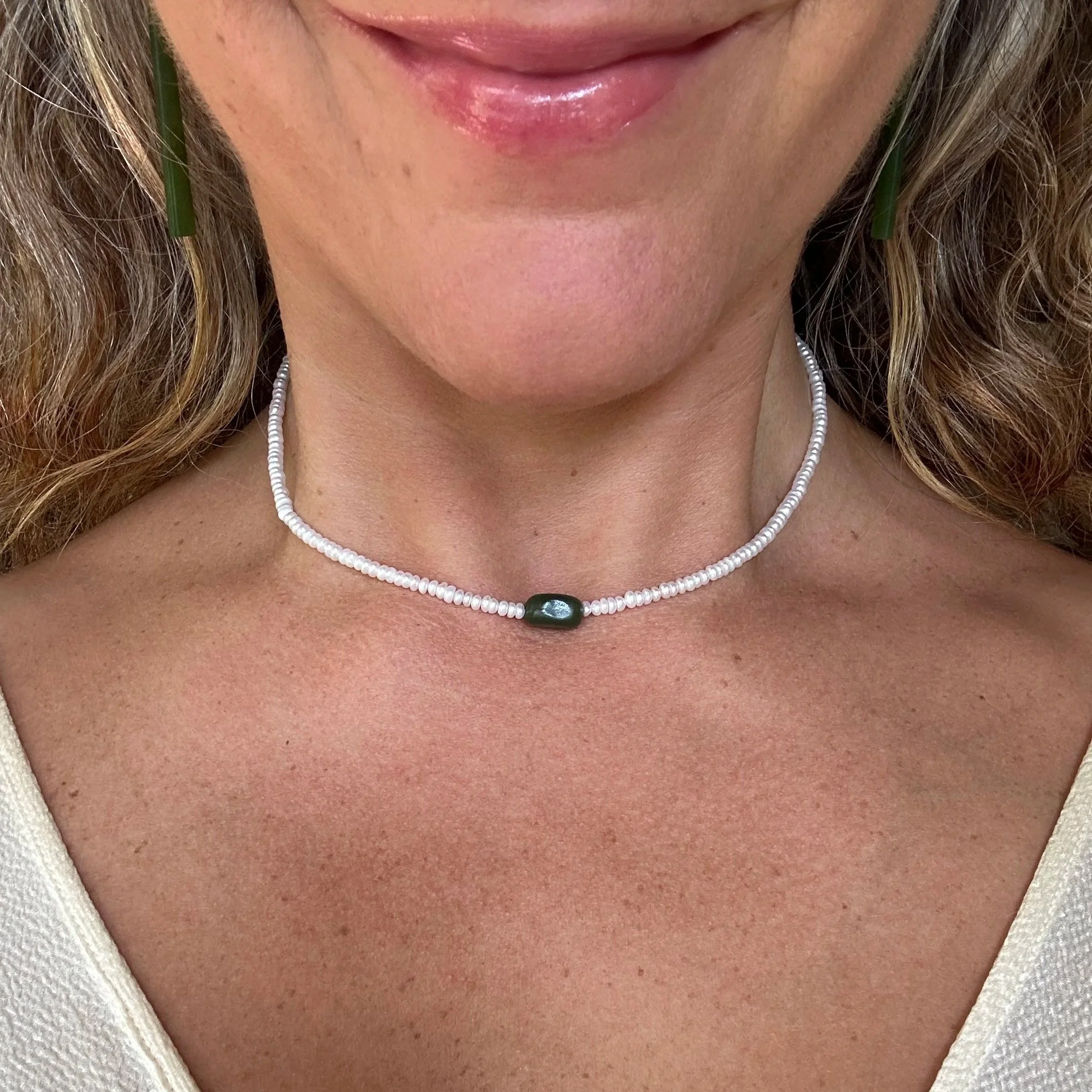 Greenstone & pearl necklace