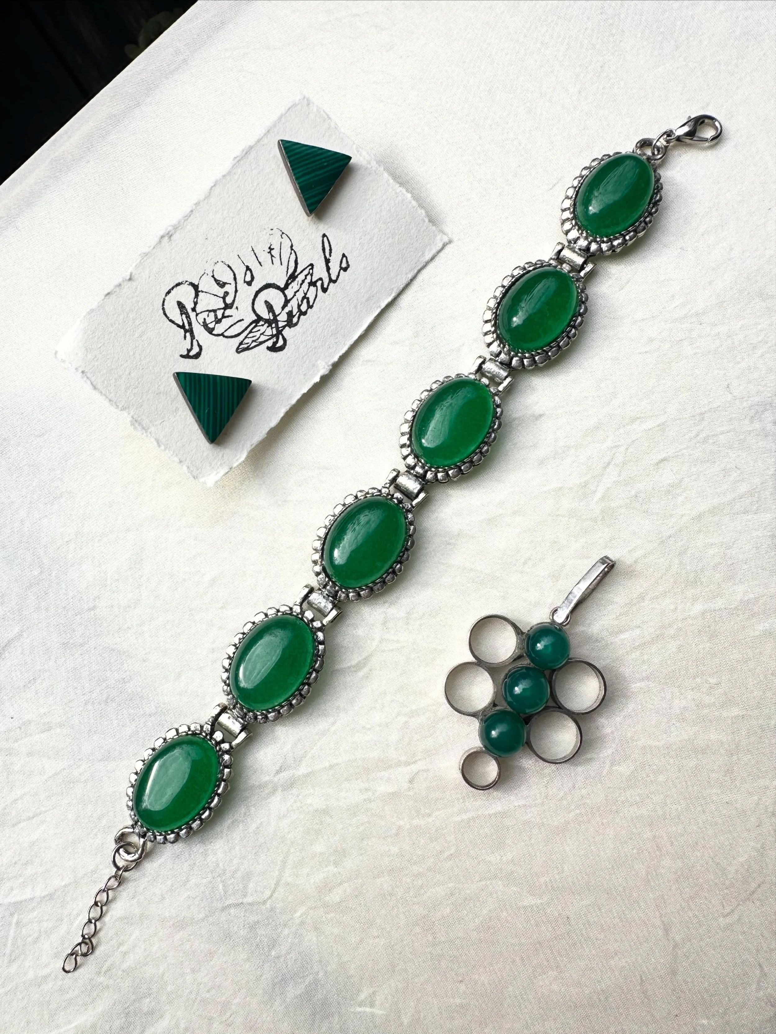 Vintage green gemstone pieces