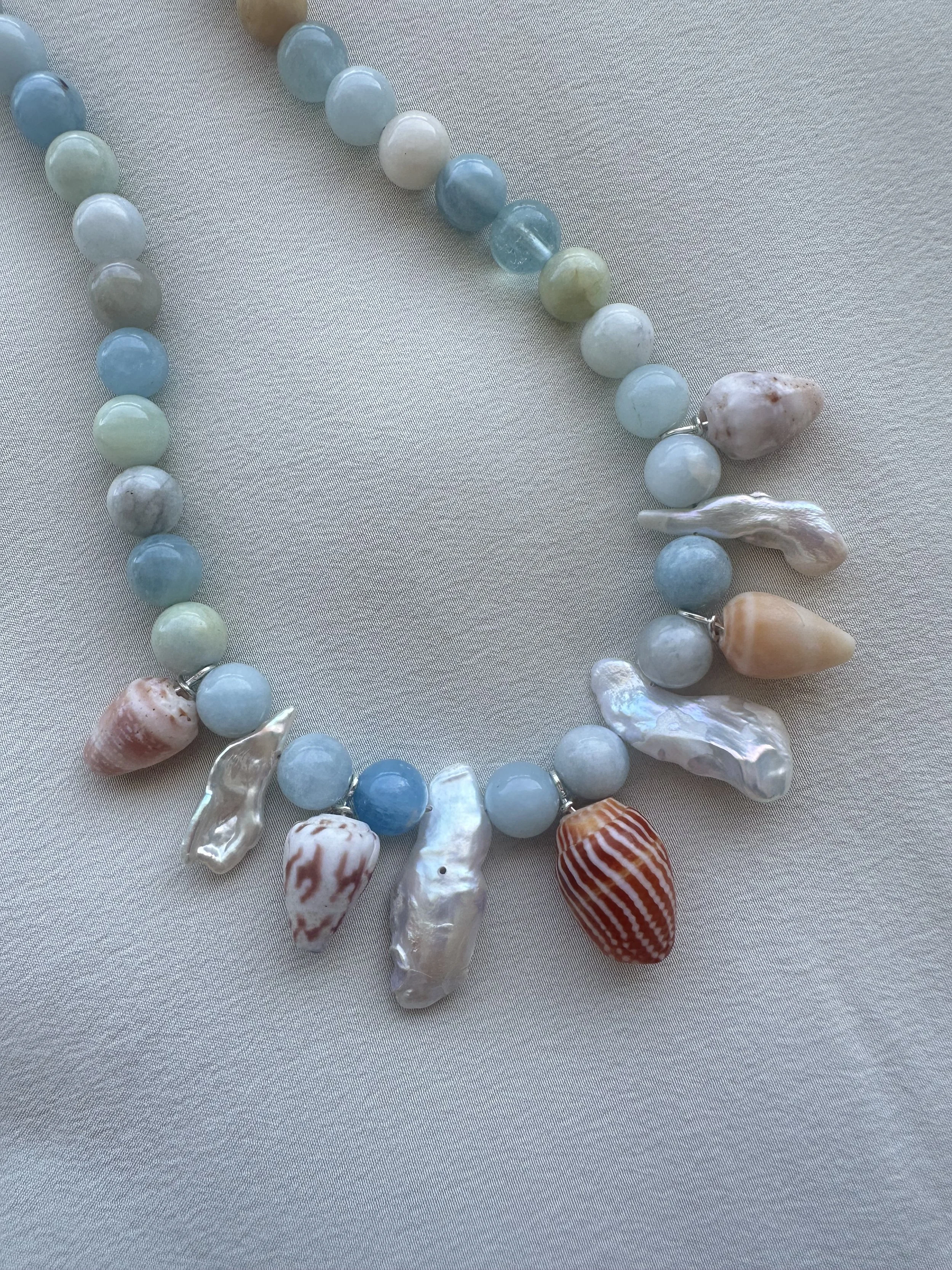 Aquamarine, keshi pearl & shell set