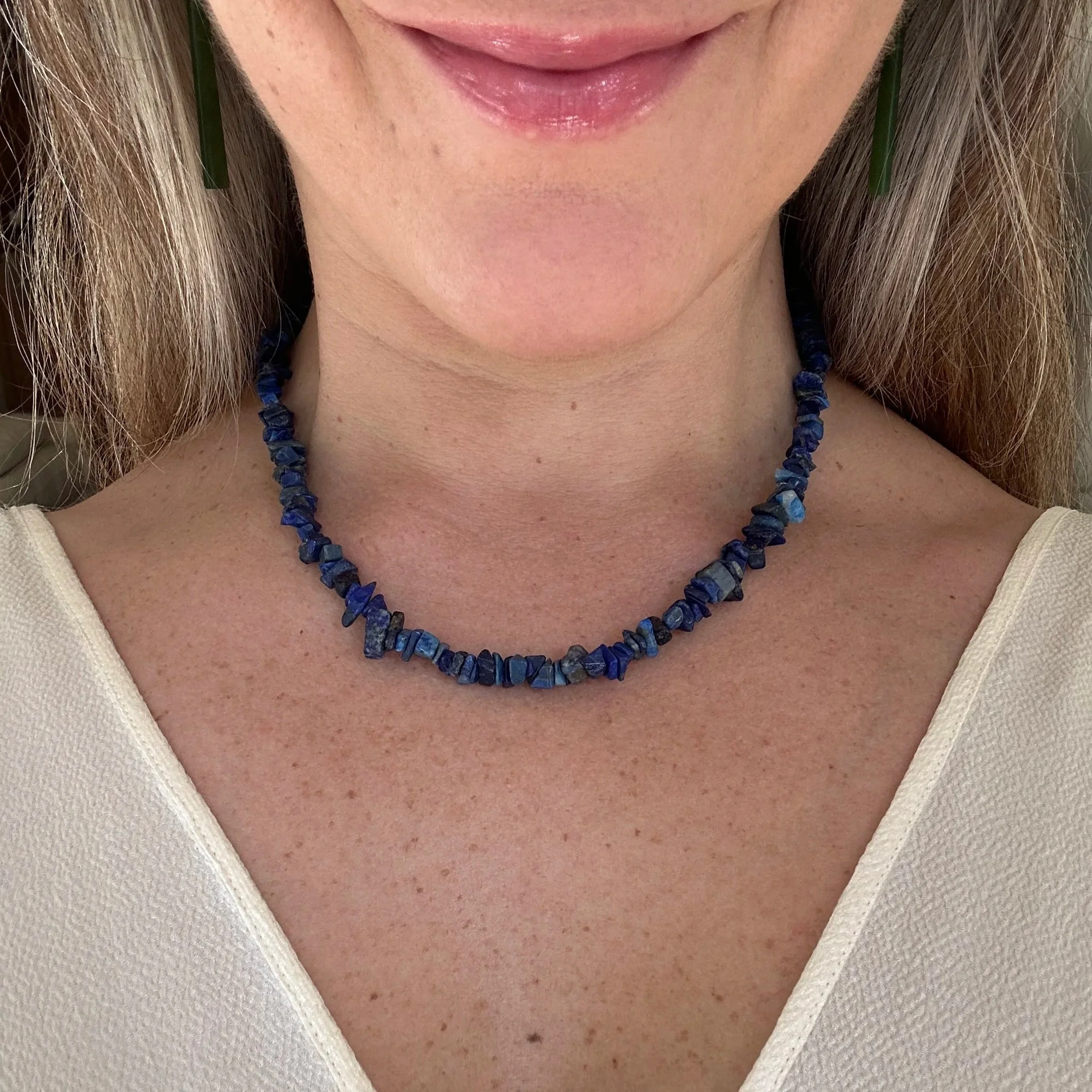 Vintage lapis lazuli chip necklace