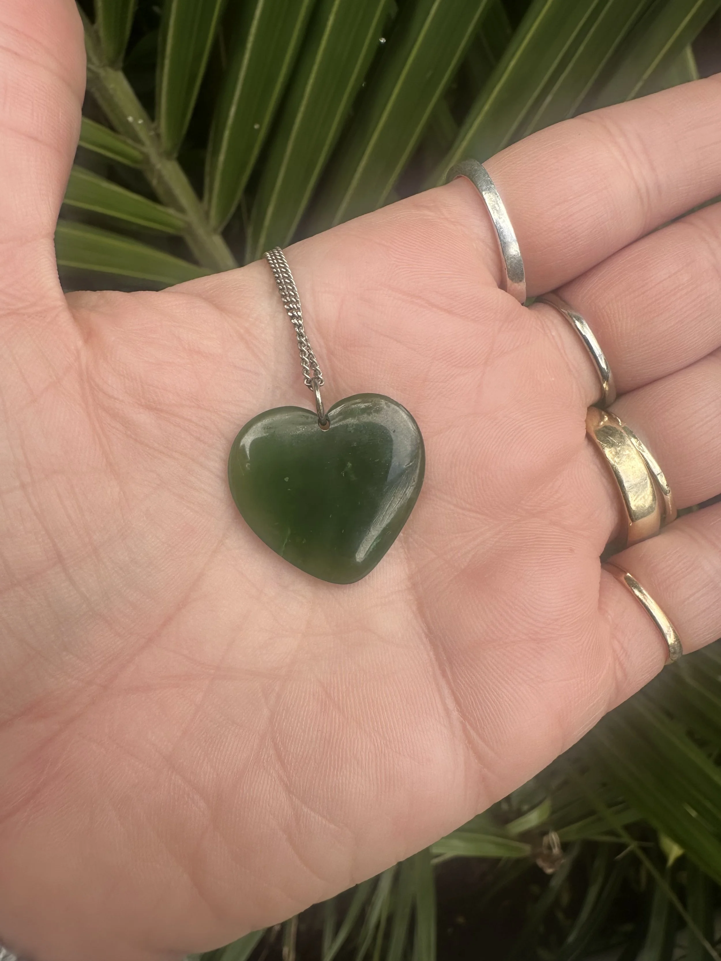 Vintage kahurangi pounamu / greenstone heart