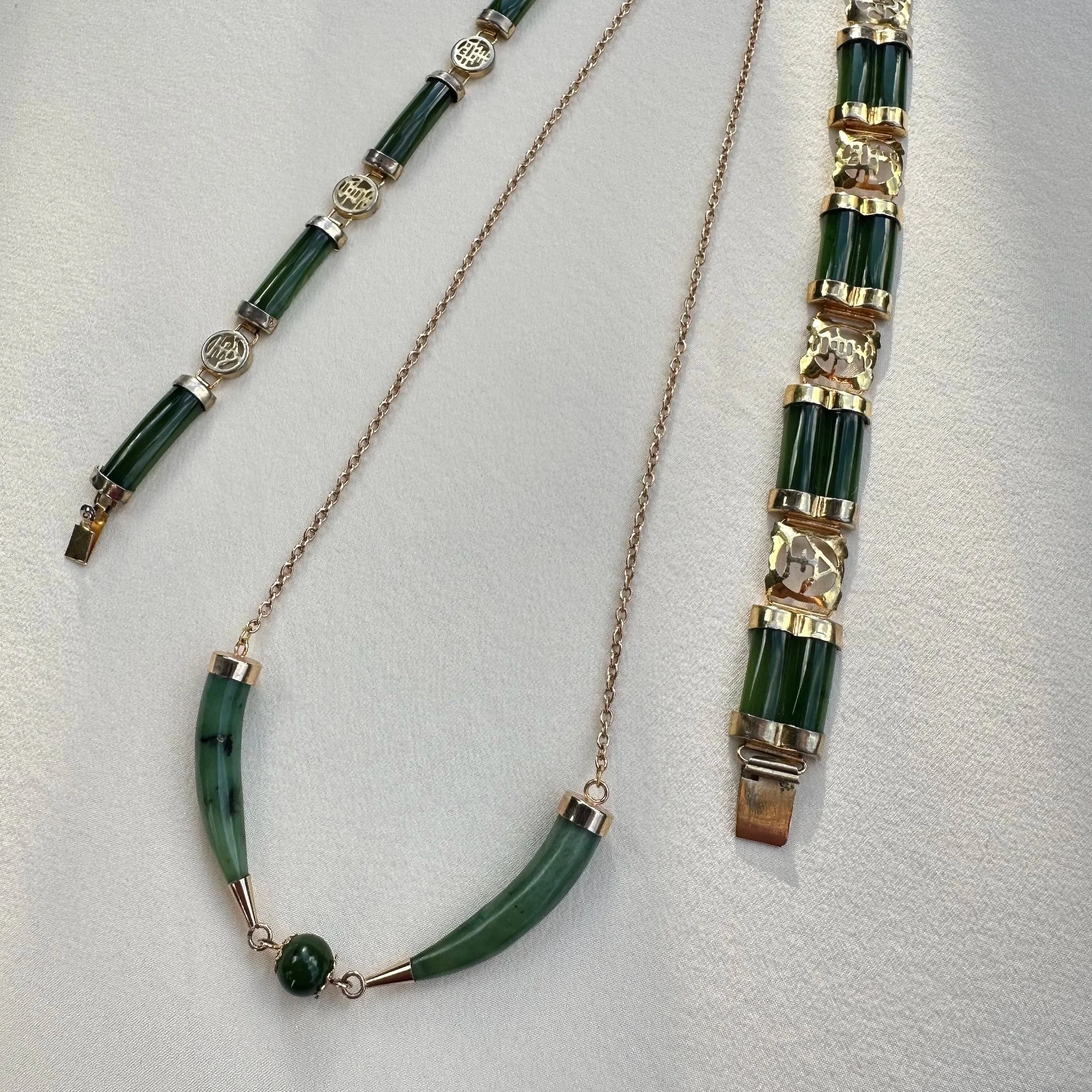 Vintage gilded gold greenstone jewellery